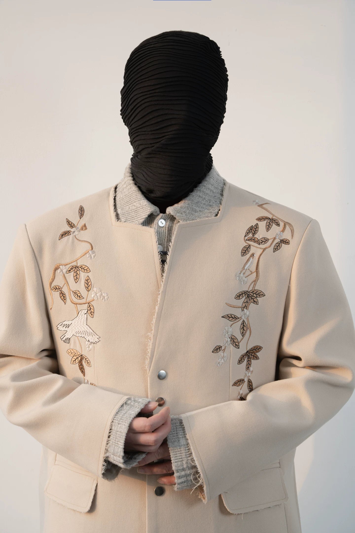Sand Garden Embroidered Blazer
