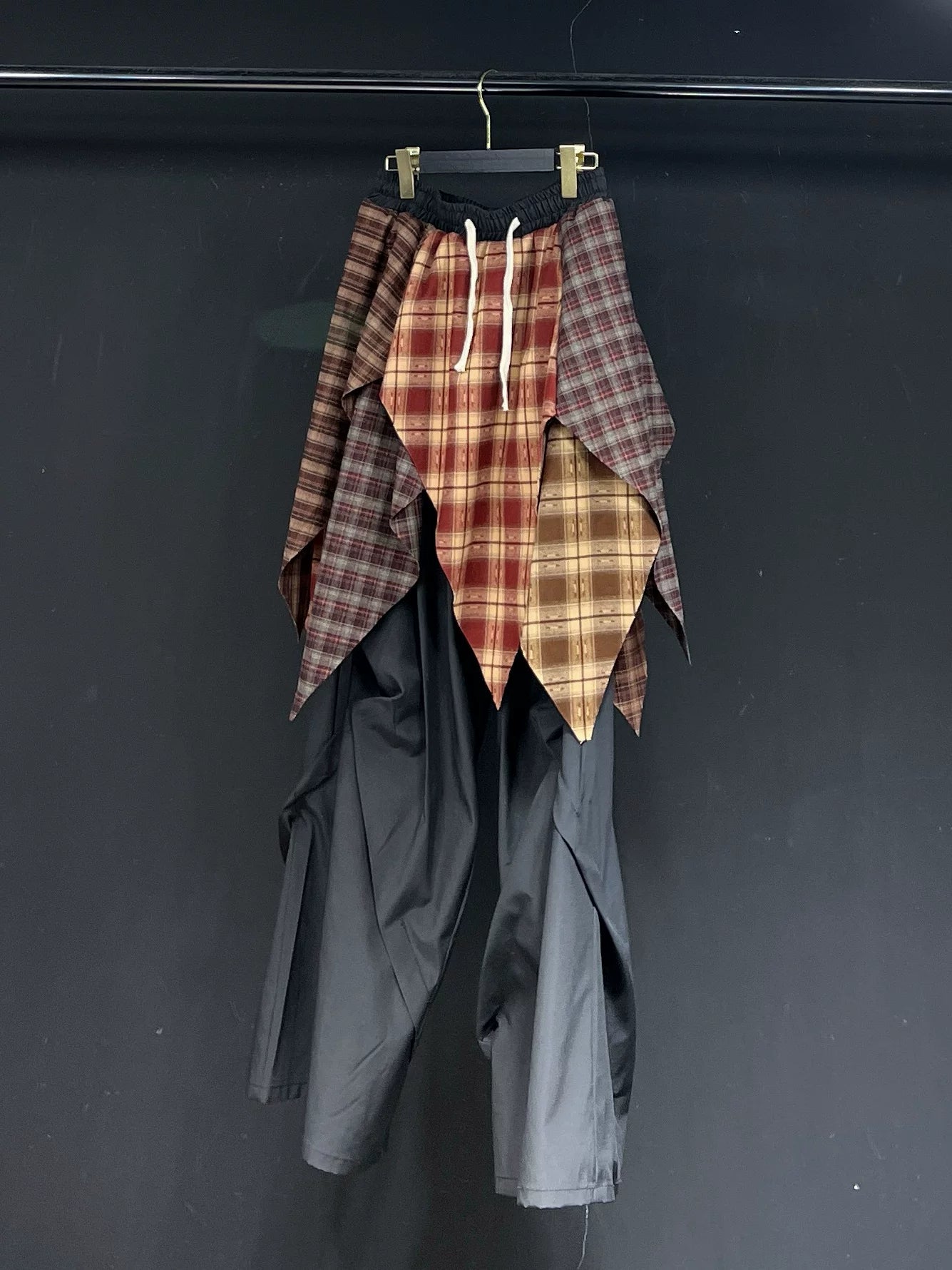 Harvest Patch Plaid Drape Pants