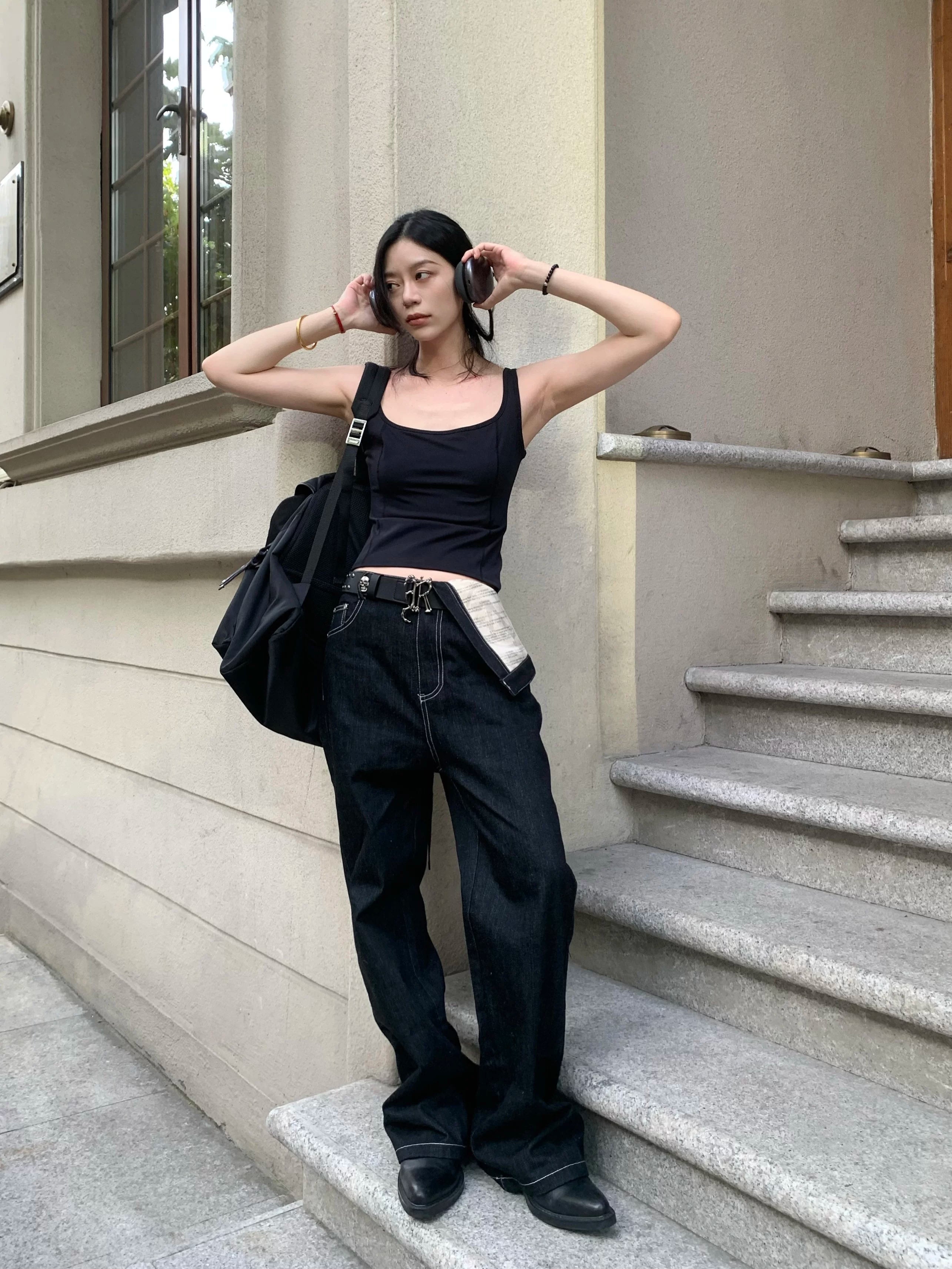 Turn‑Waist Contrast Pocket Straight Jeans