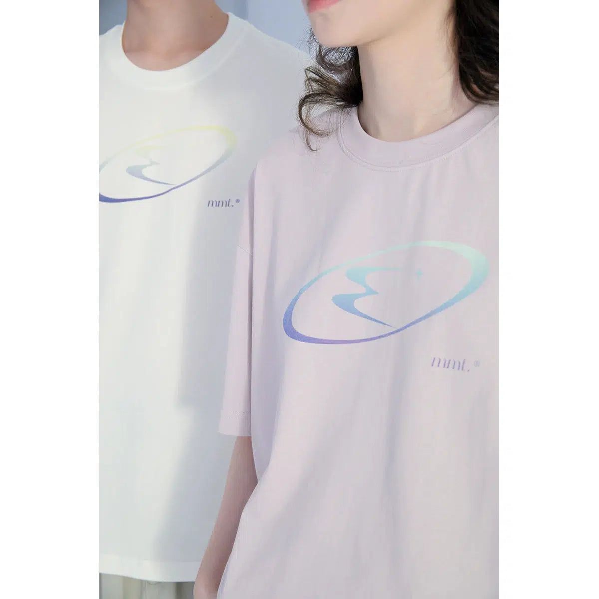 T-Shirt with Iridescent Color Overlay - chiclara