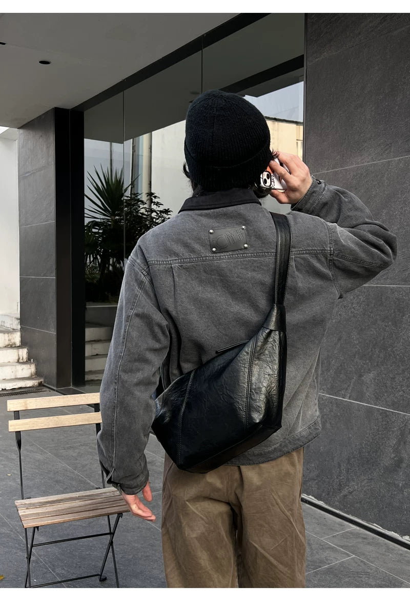 Obsidian Curve Crossbody Sling