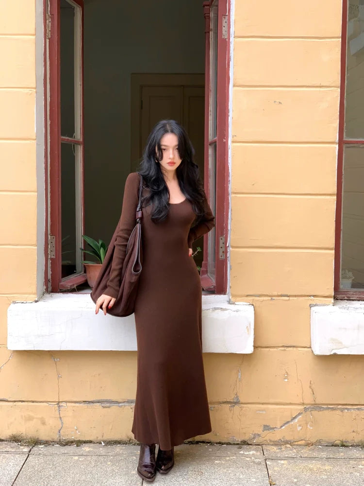 Long Sleeve Scoop Neck Maxi Dress