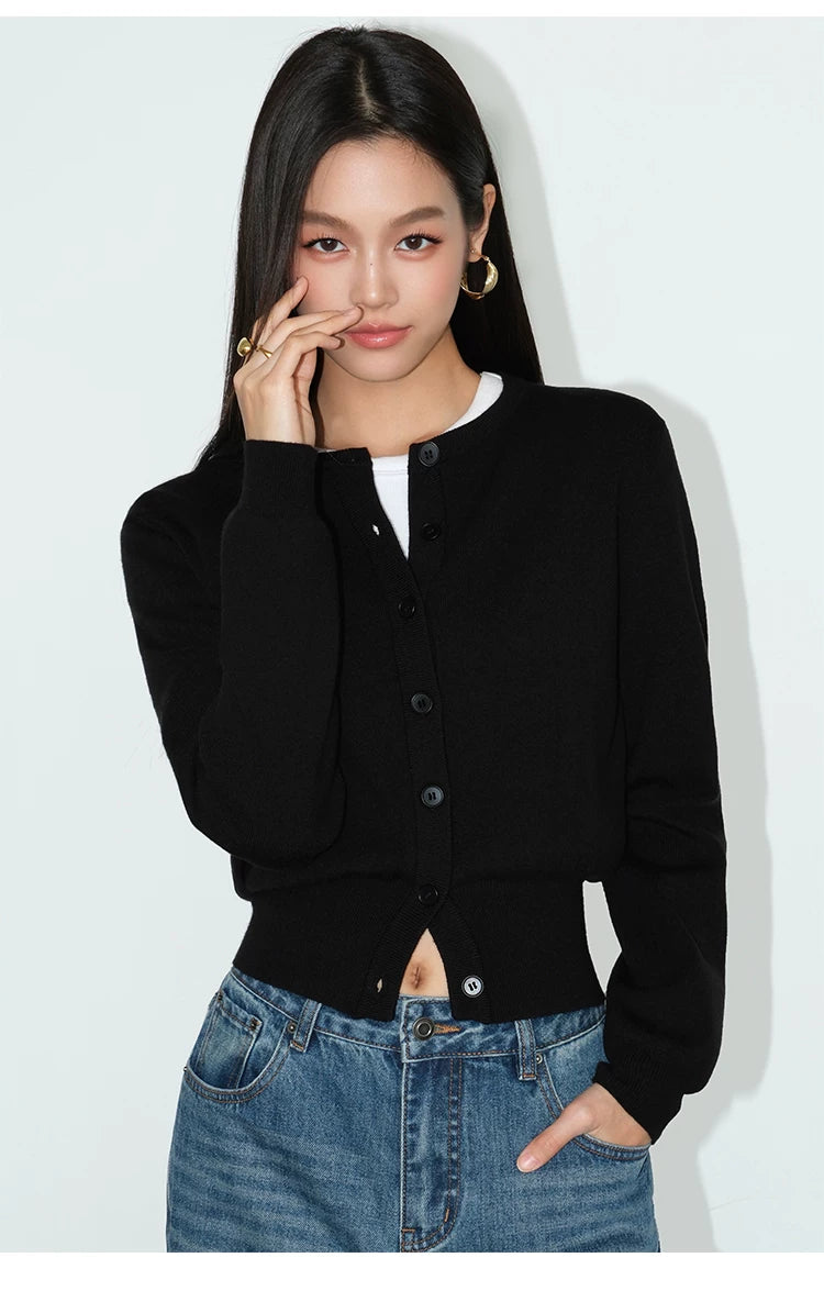 Classic Crew Neck Knit Cardigan