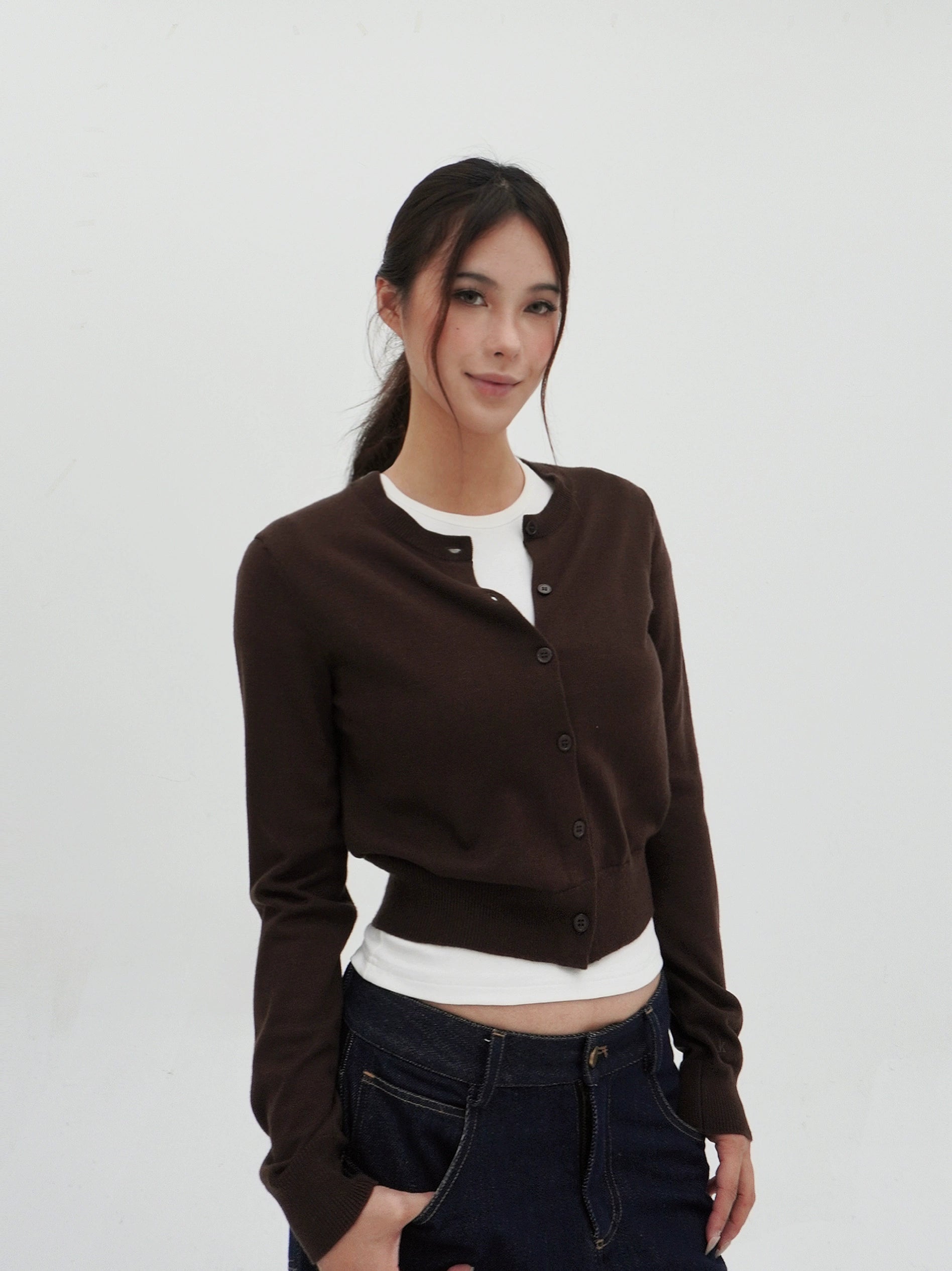 Slim-Fit Cropped Knit Cardigan Sweater