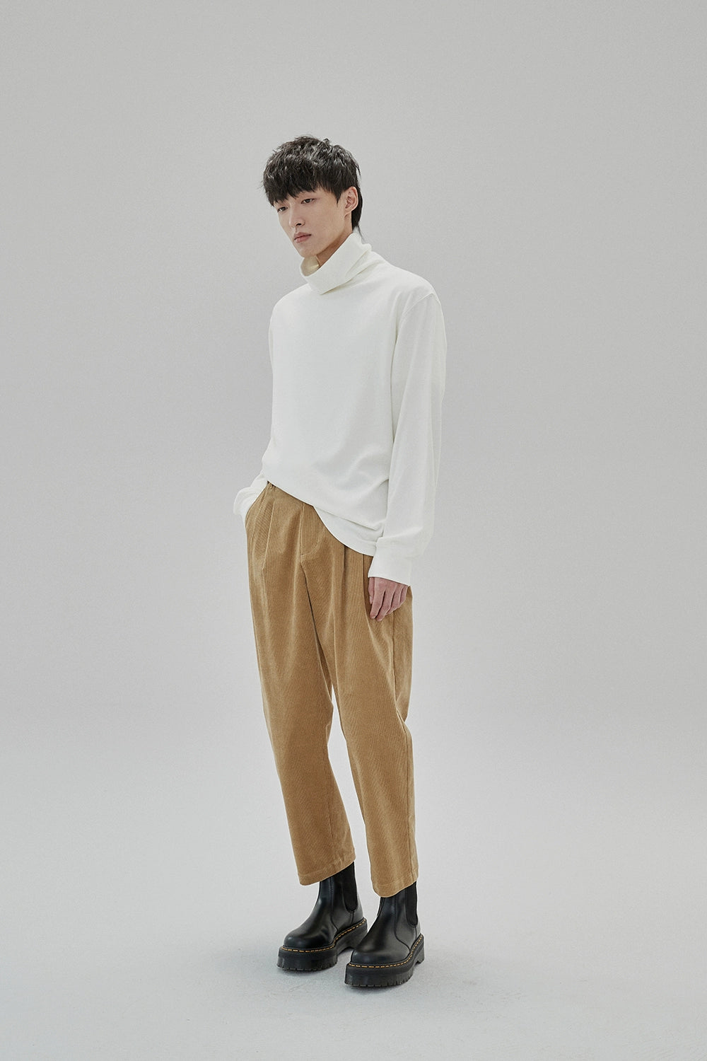 Wide Waist Tab Double-Pleated Relaxed Cropped Pants