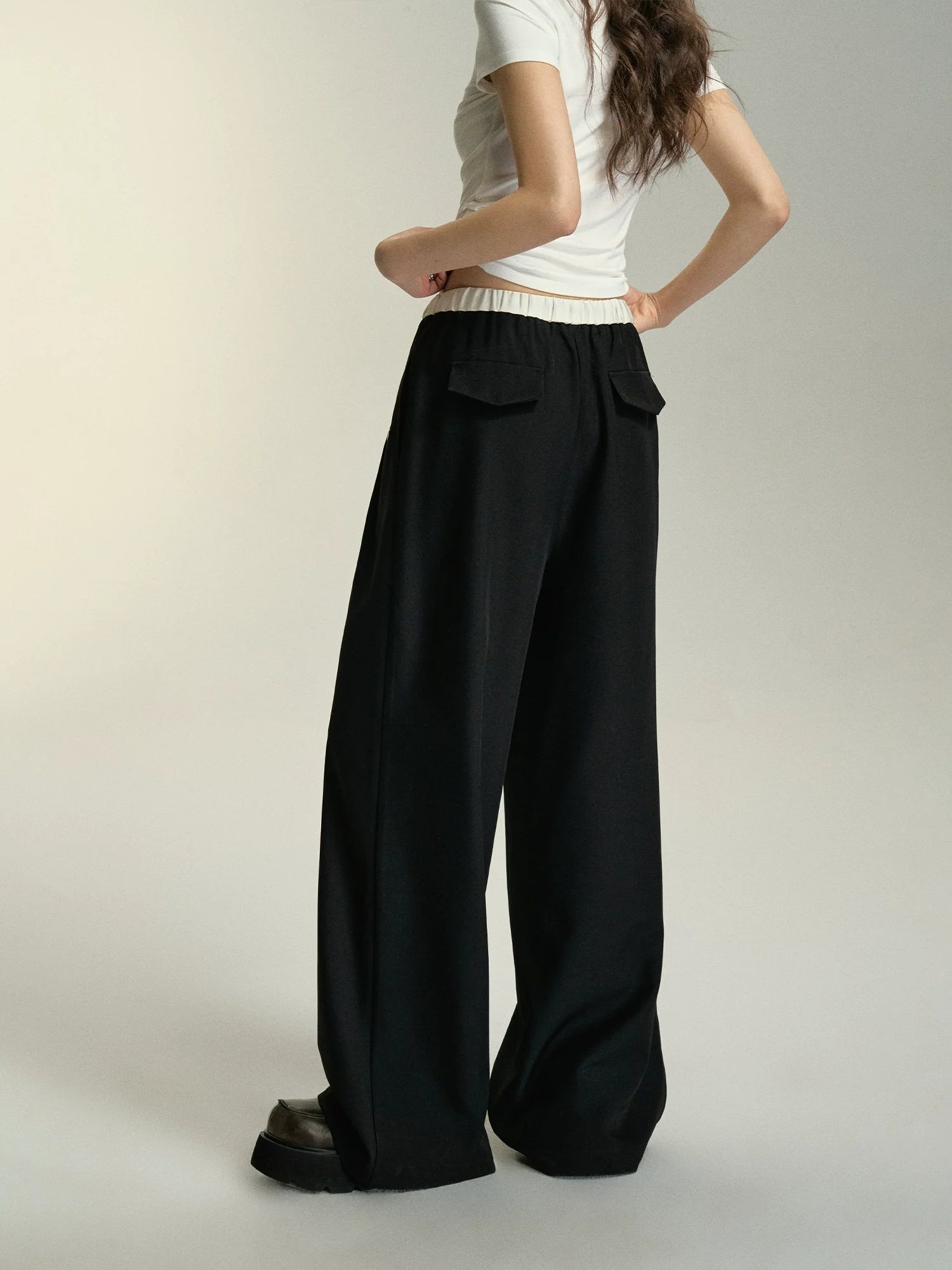 Relaxed Fit Drawstring Waist Wide Leg Pants - chiclara