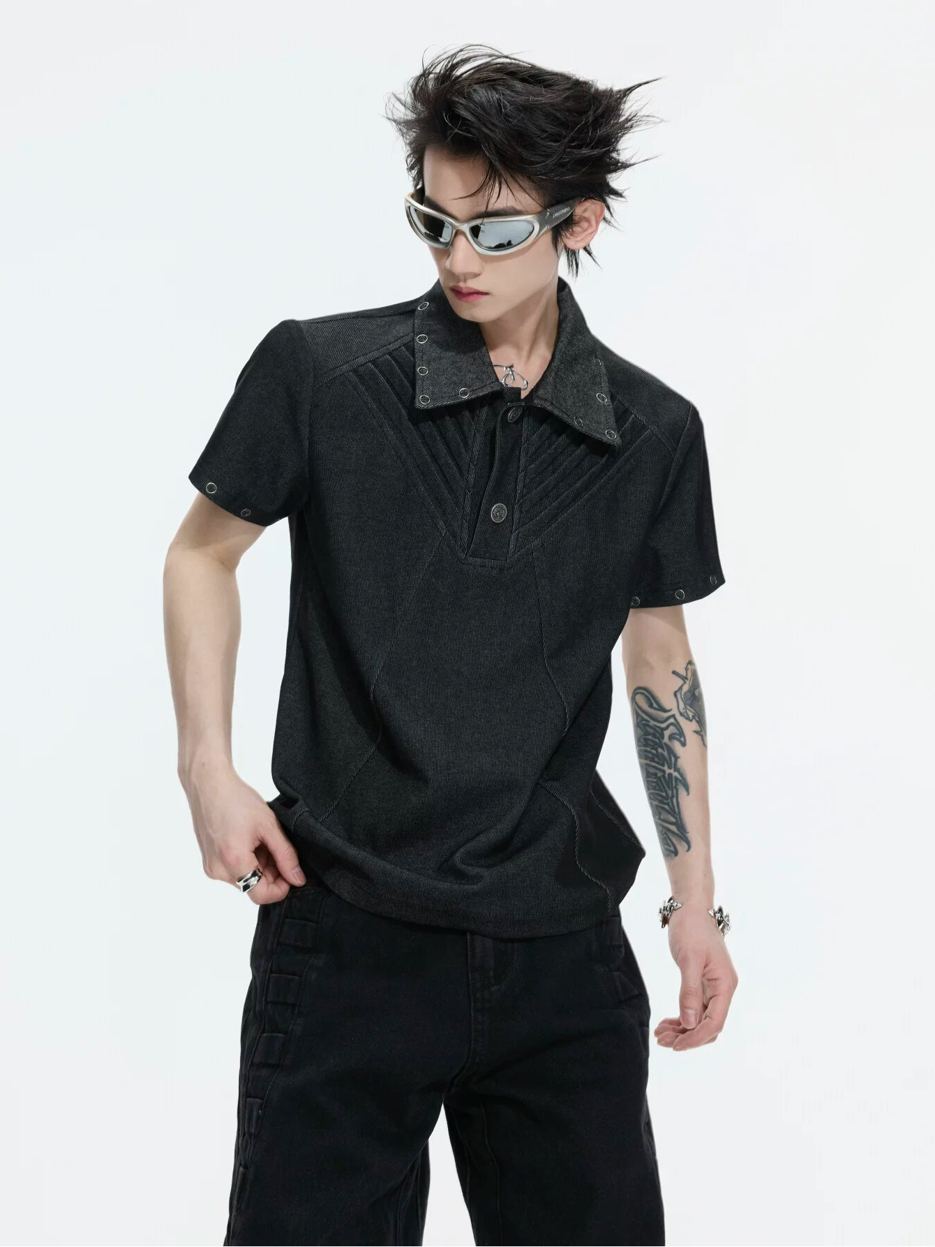 Grommet Collar Pleated Panel Polo Shirt