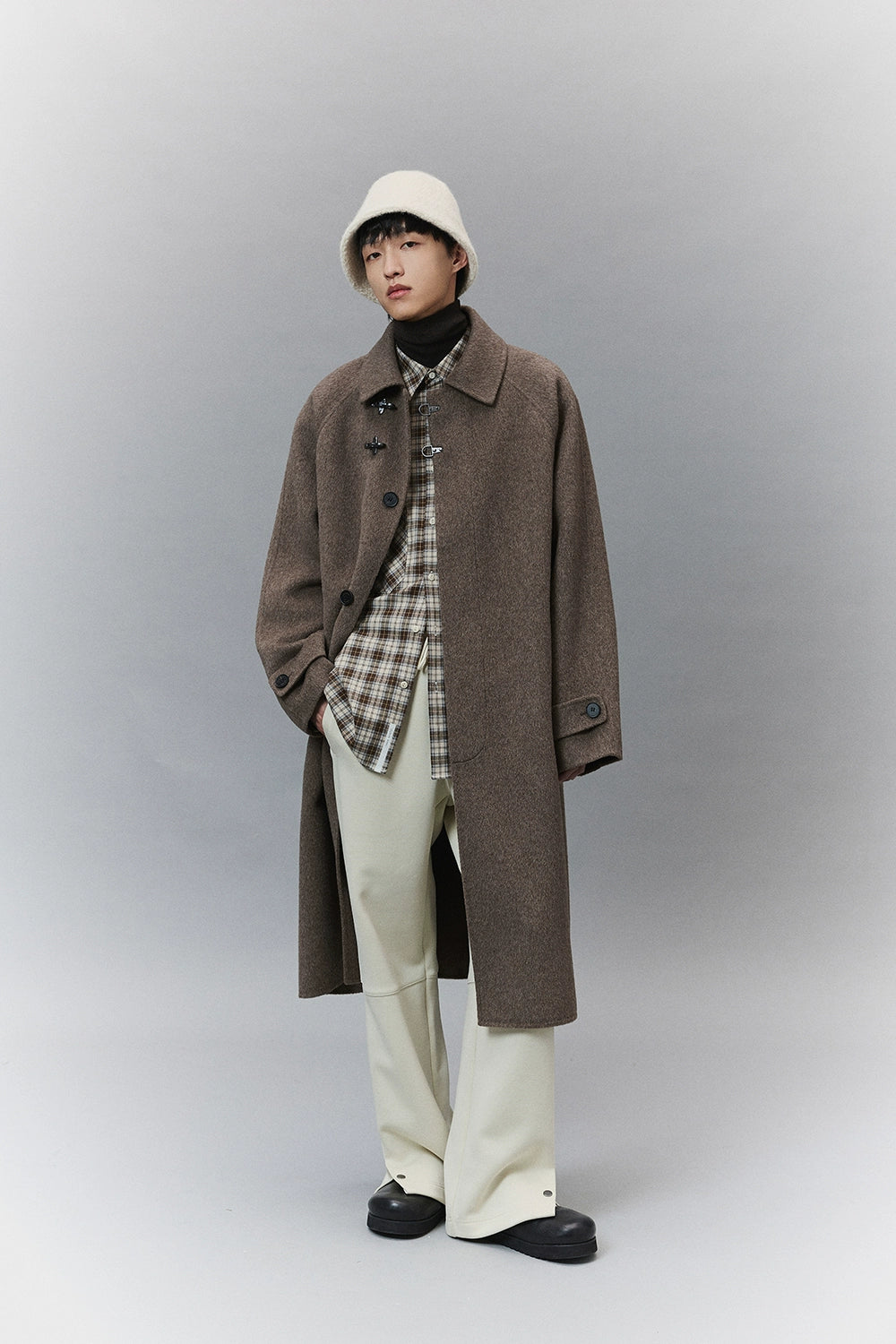 Wool Double-Faced Classic Balmacaan Coat