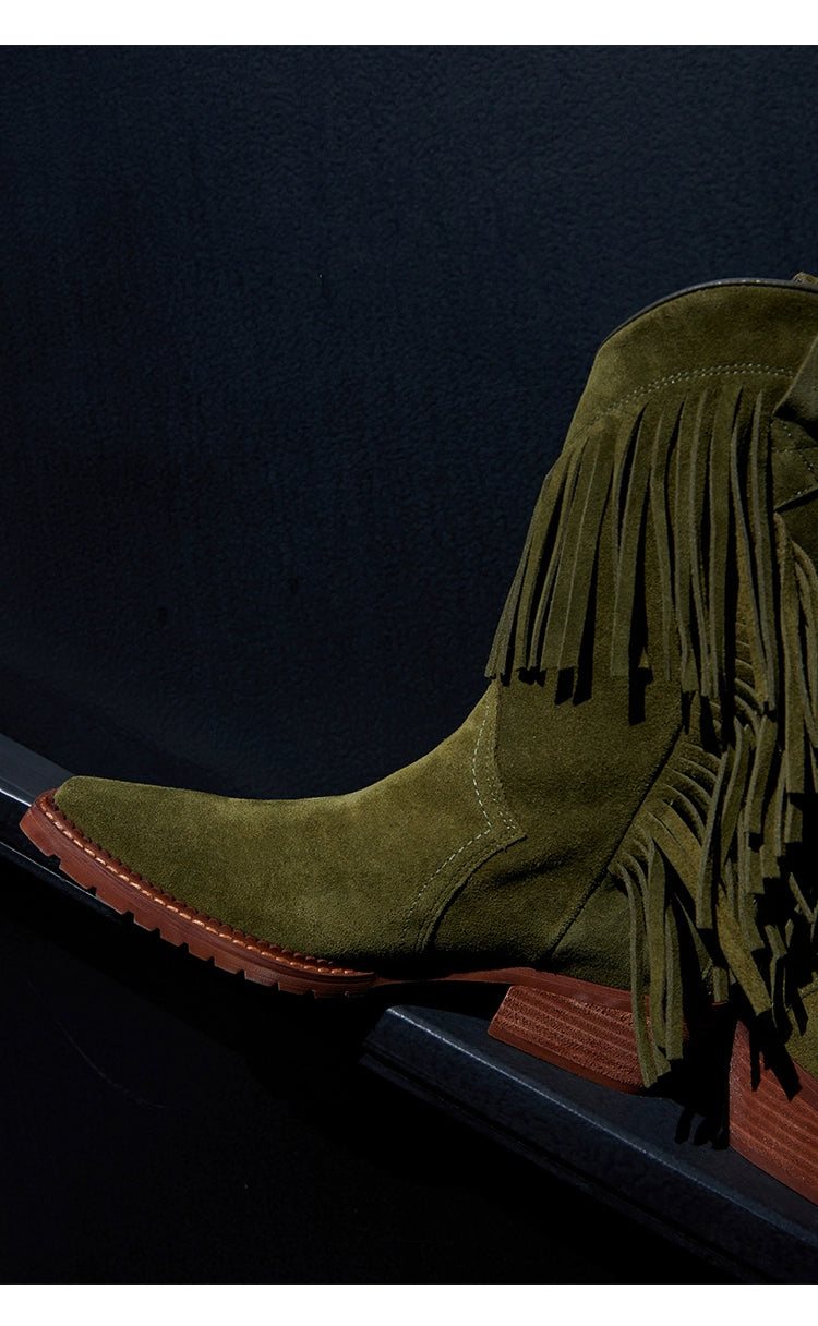 Cowboy Boot with Fringe Detailing and a Brown Stacked Heel