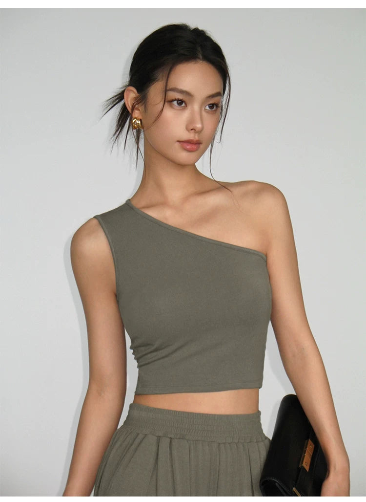 Asymmetry Chic One‑Shoulder Crop Top
