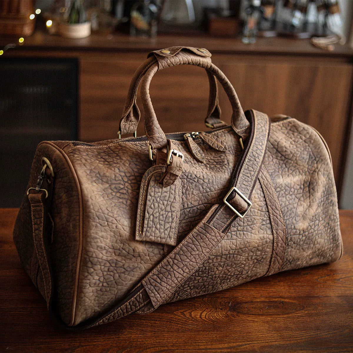 First-Layer Cowhide Travel Weekender Bag