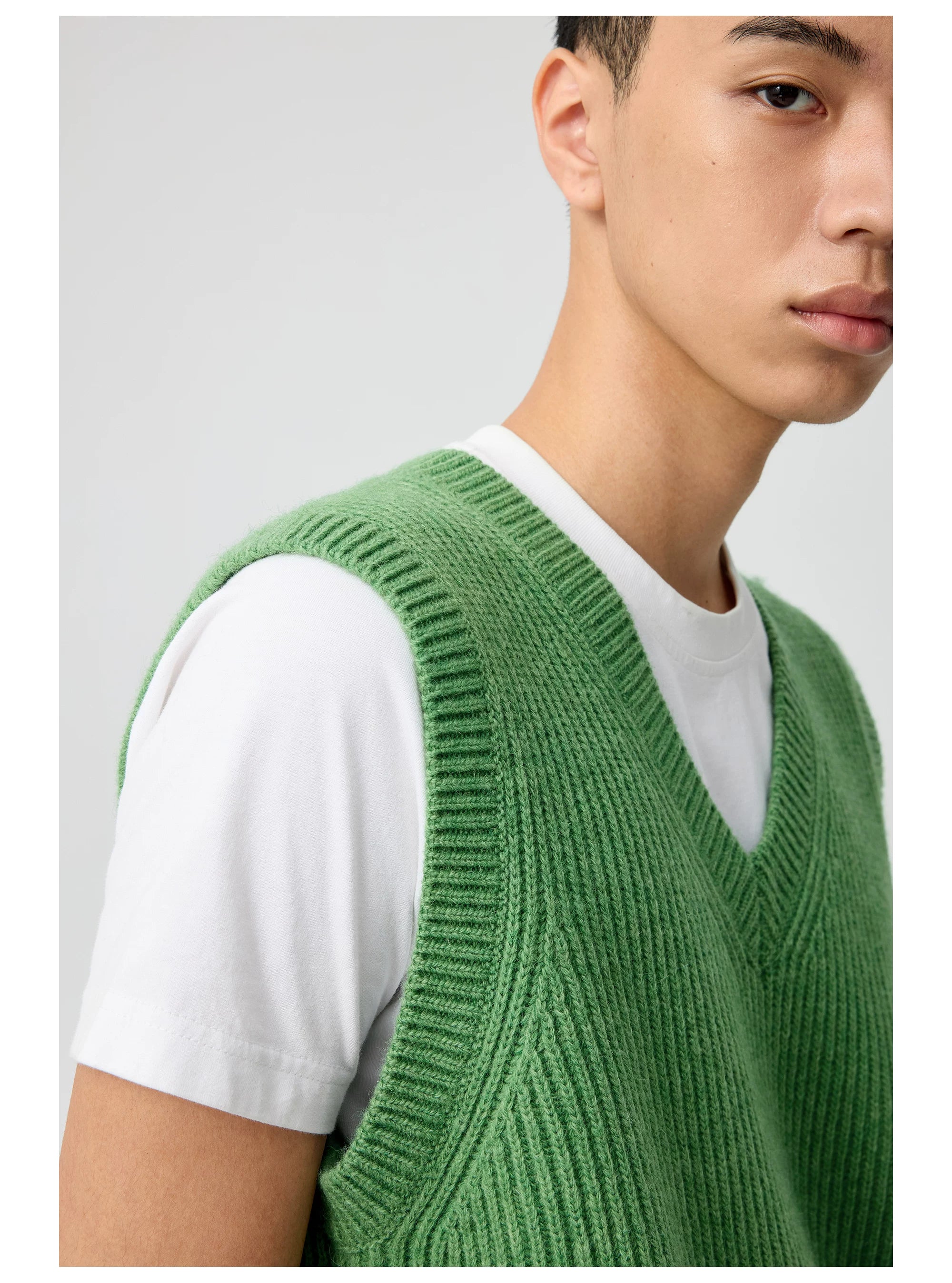 Embroidered Ribbed Button Knit Vest