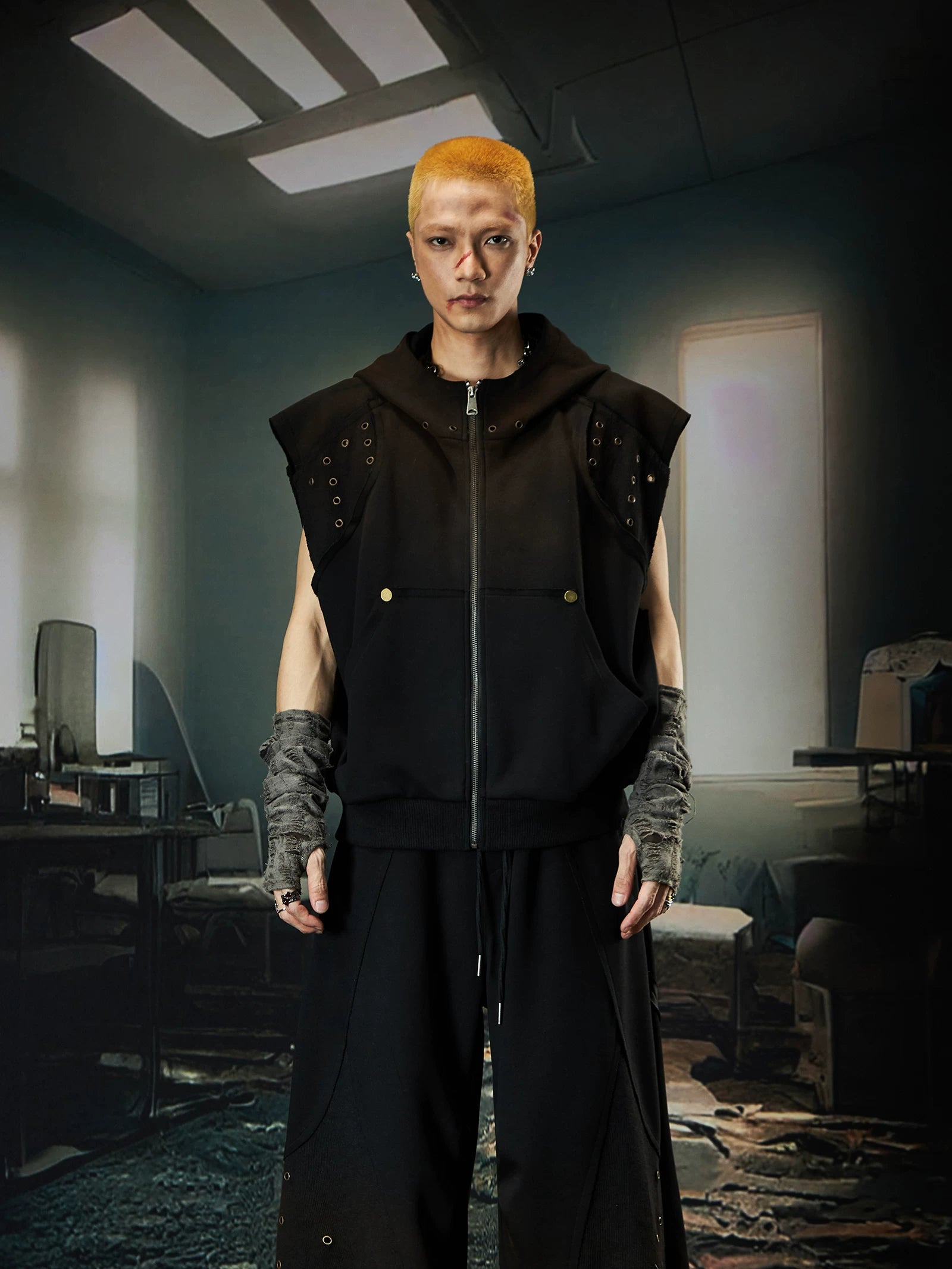 Ruinforge Grommet Hooded Vest