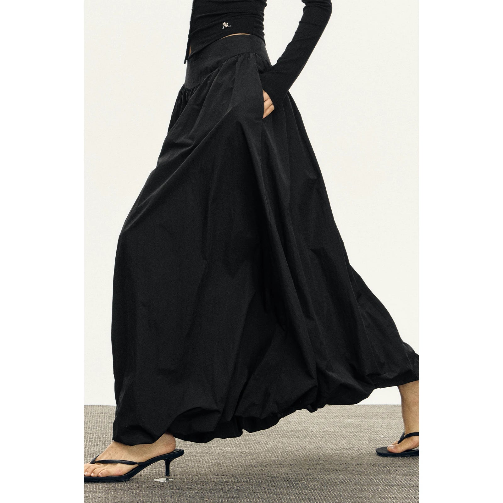 High Waisted Pleated Maxi Skirt