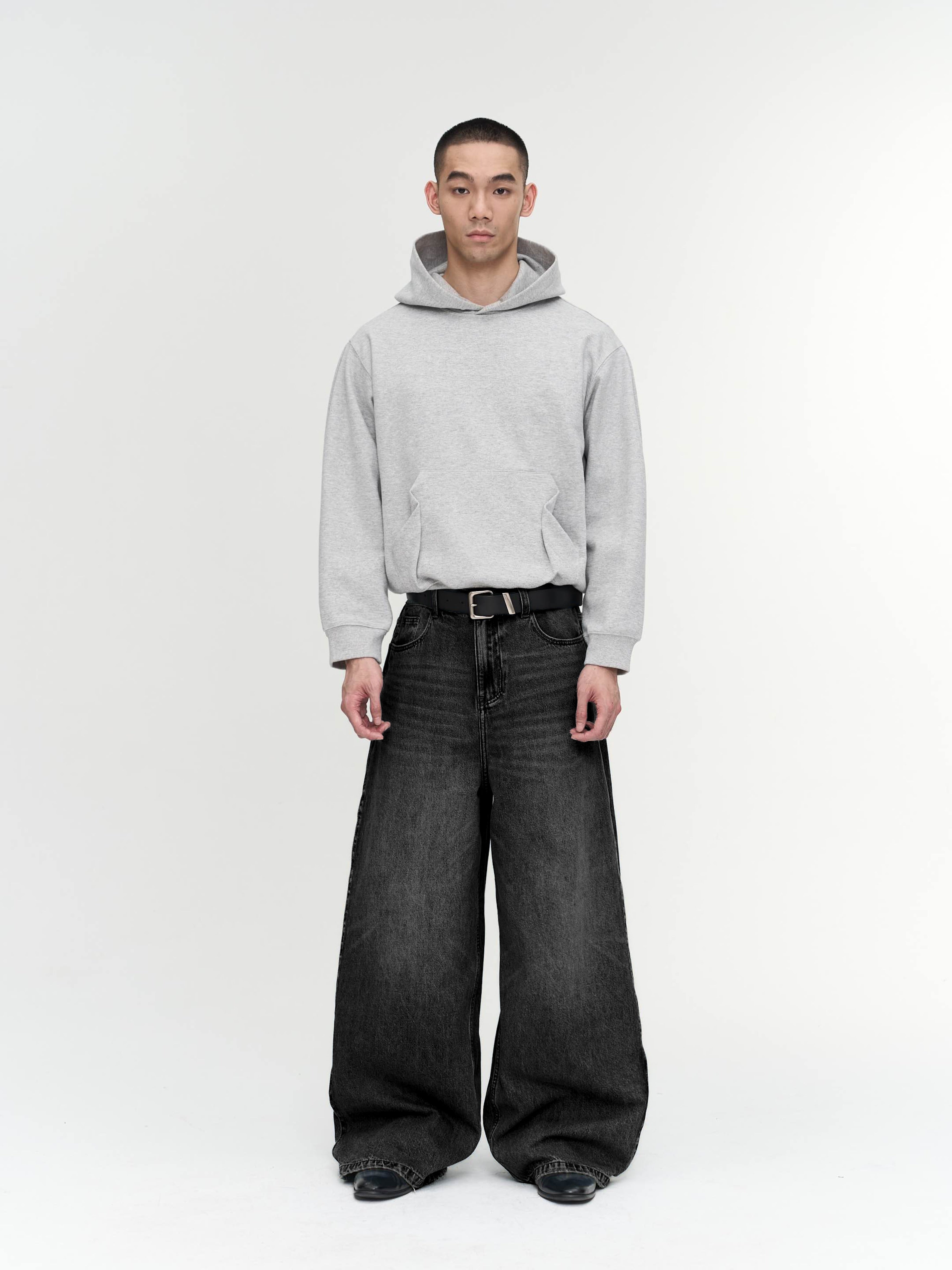 Classic Wide-Leg Denim Jeans