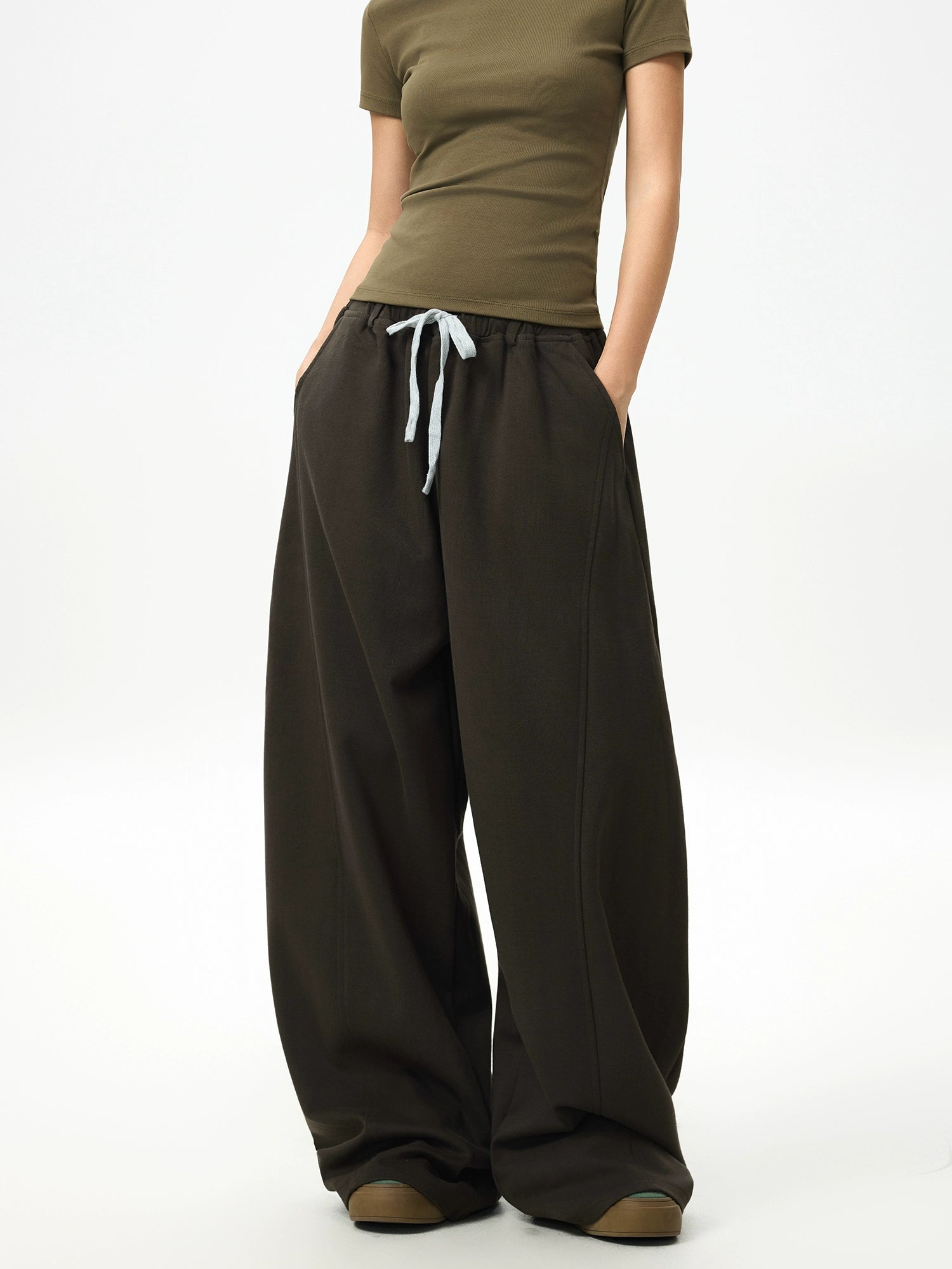 Mocha Drift Wide-Leg Sweatpants