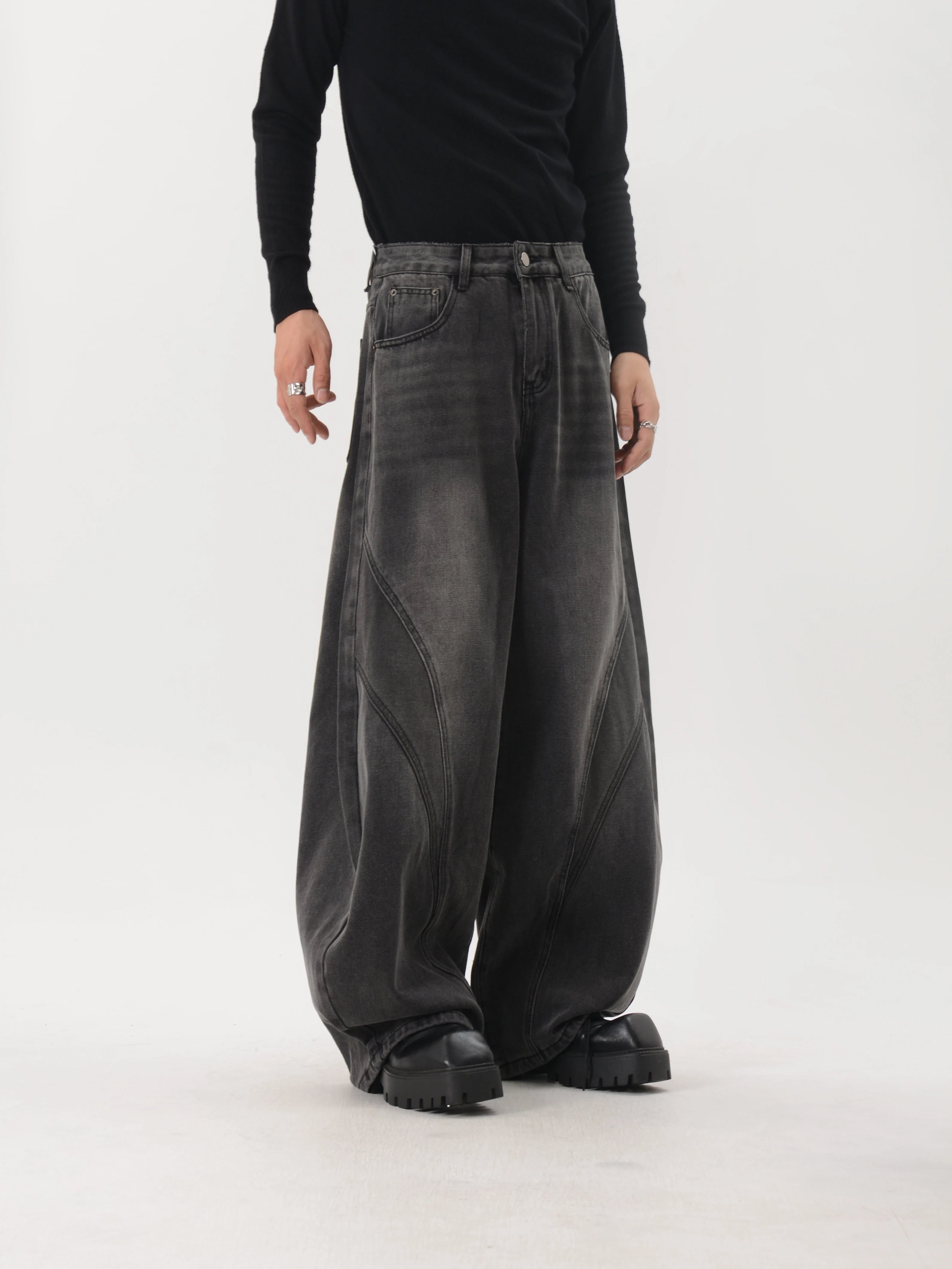 Tidal Arc Paneled Wide Jeans