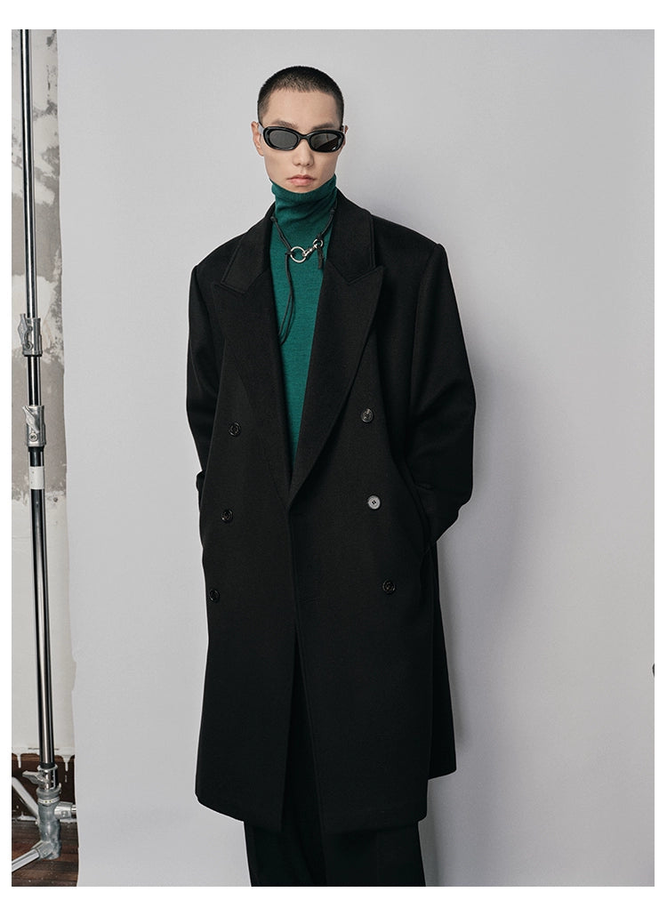 Wide-Shoulder Structured Single-Faced Wool Coat