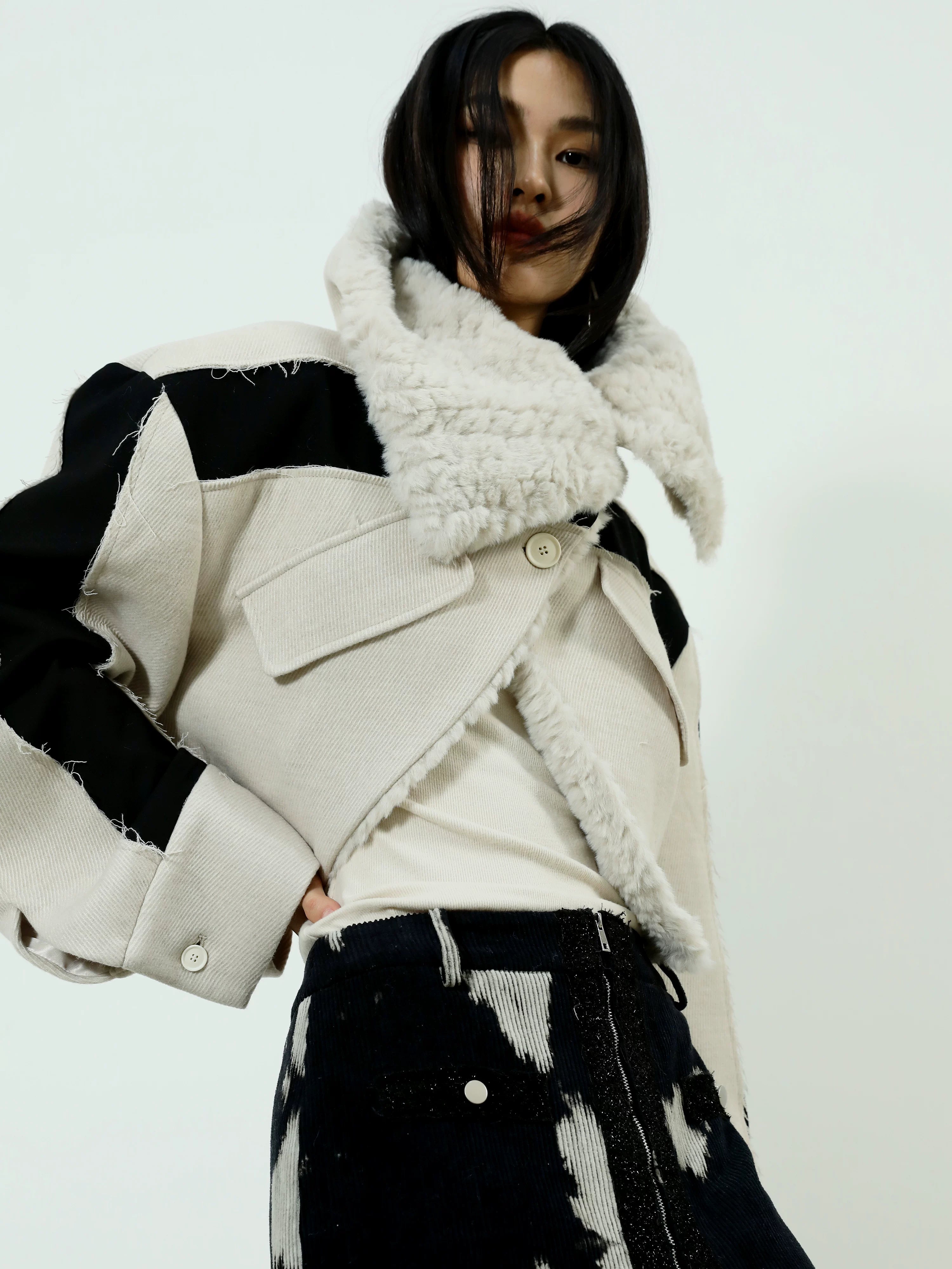 Ivoryshear Cropped Fur Collar Jacket