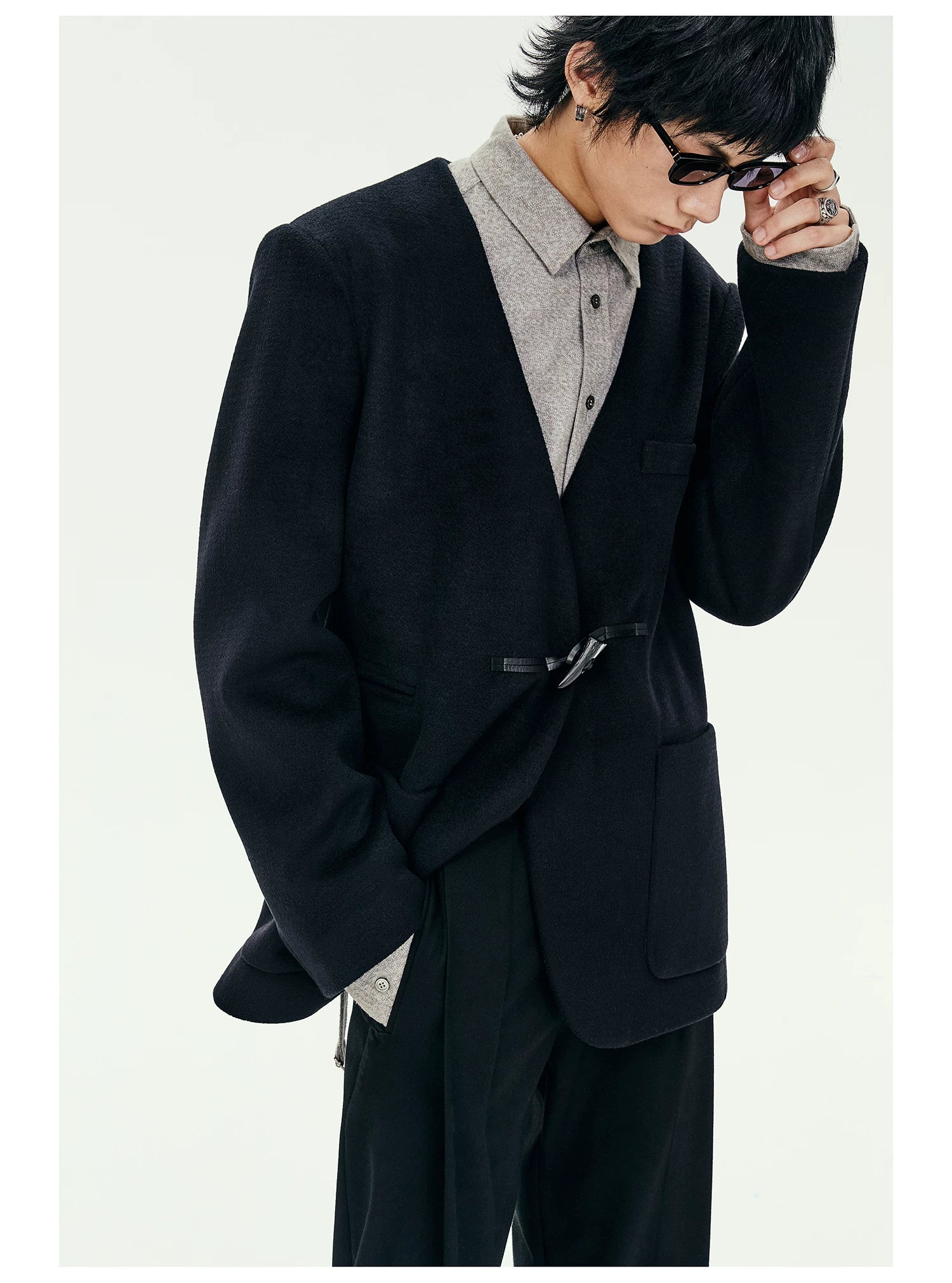 Toggle Closure Collarless Blazer
