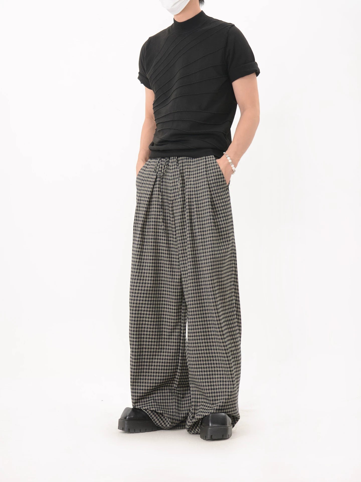 Plaid Pleated Relaxed Wide Leg Pants