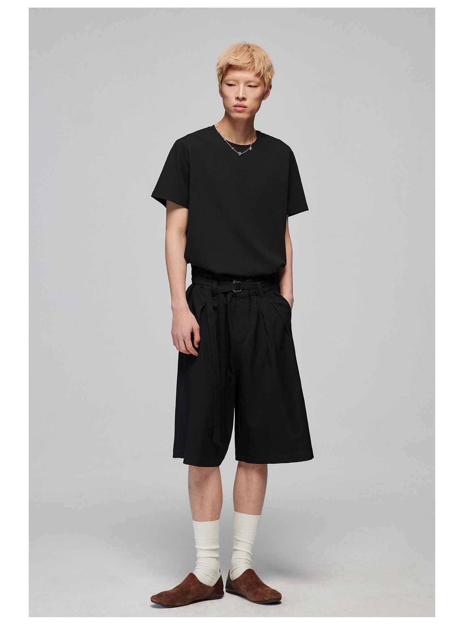 Pleated Bermuda Shorts with Belt