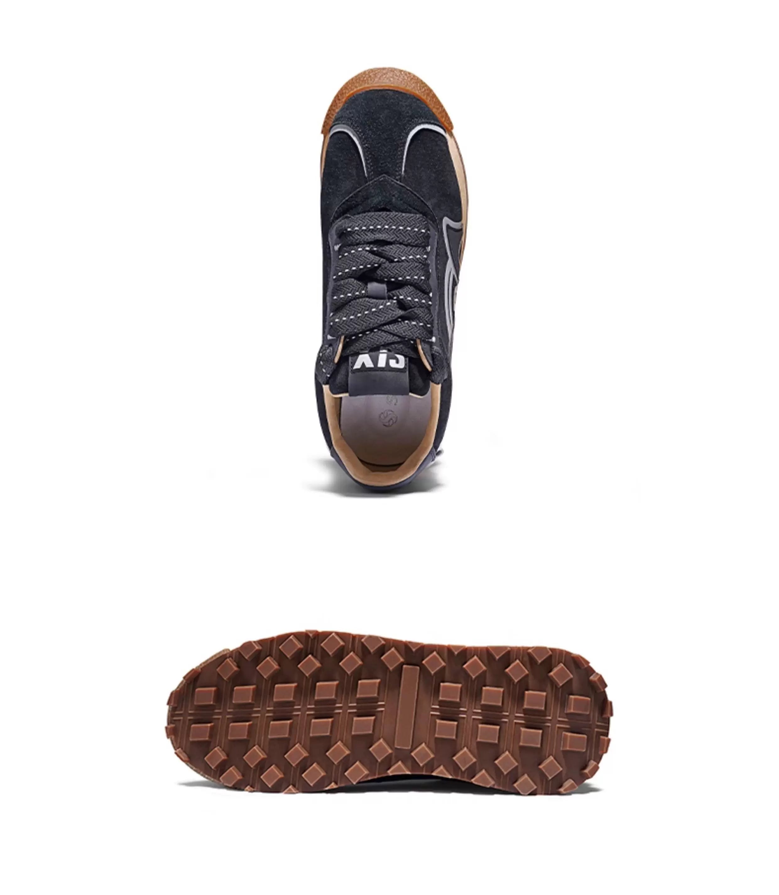 Retro Crest Runner Sneakers