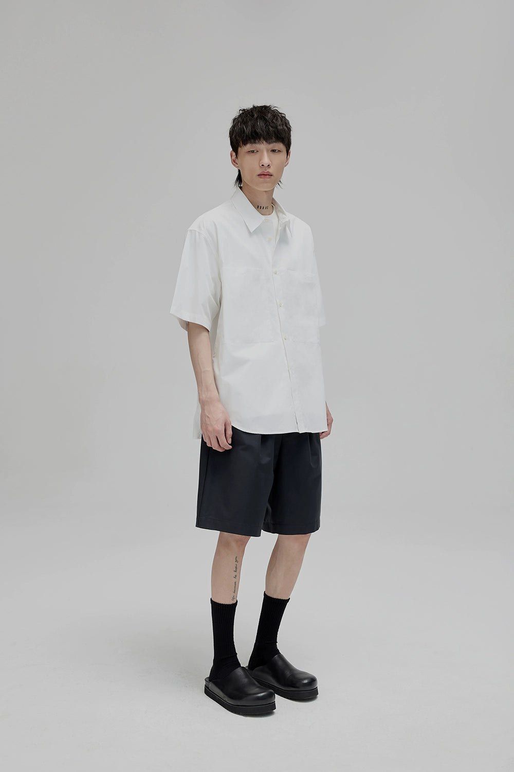 Square Collar Patch Pocket Short Sleeve Shirt