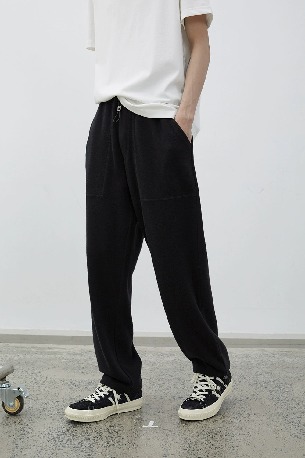 Drawstring Wide-Leg Athletic Pants