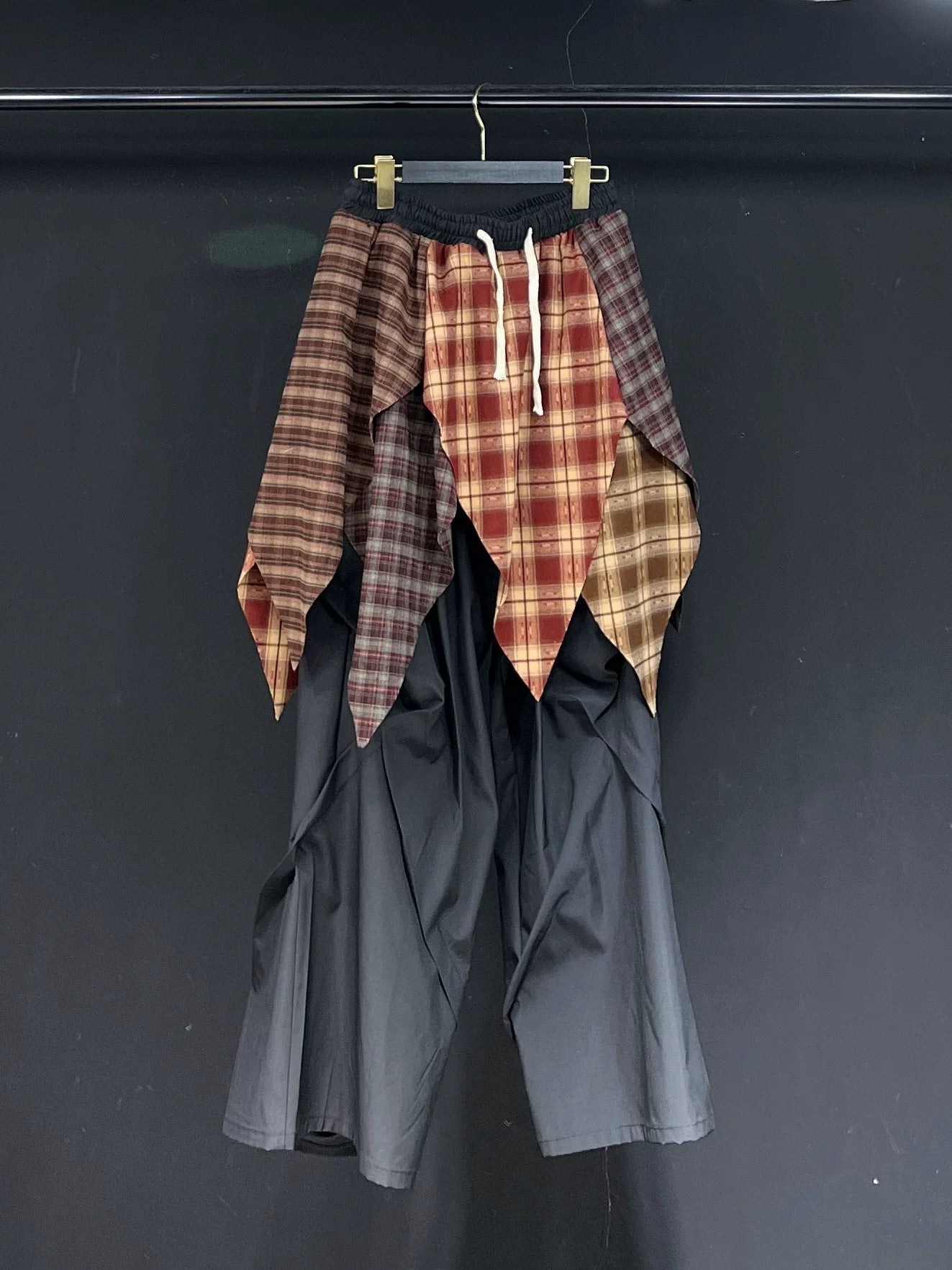 Harvest Patch Plaid Drape Pants