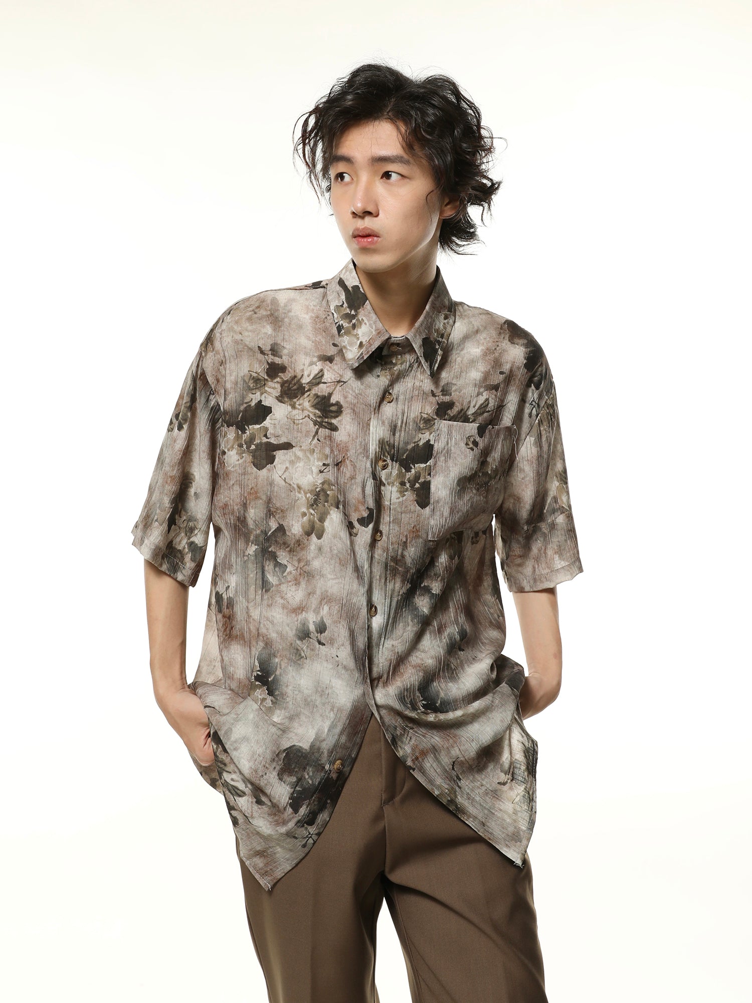 Oversized Floral Print Short-Sleeve Button-Up Shirt