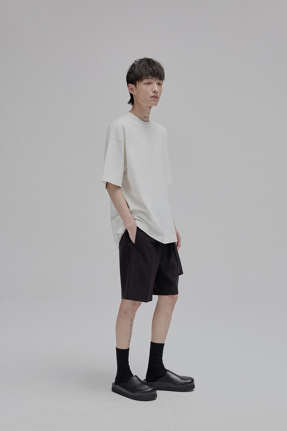 Draped Drawstring Mid-Length Shorts