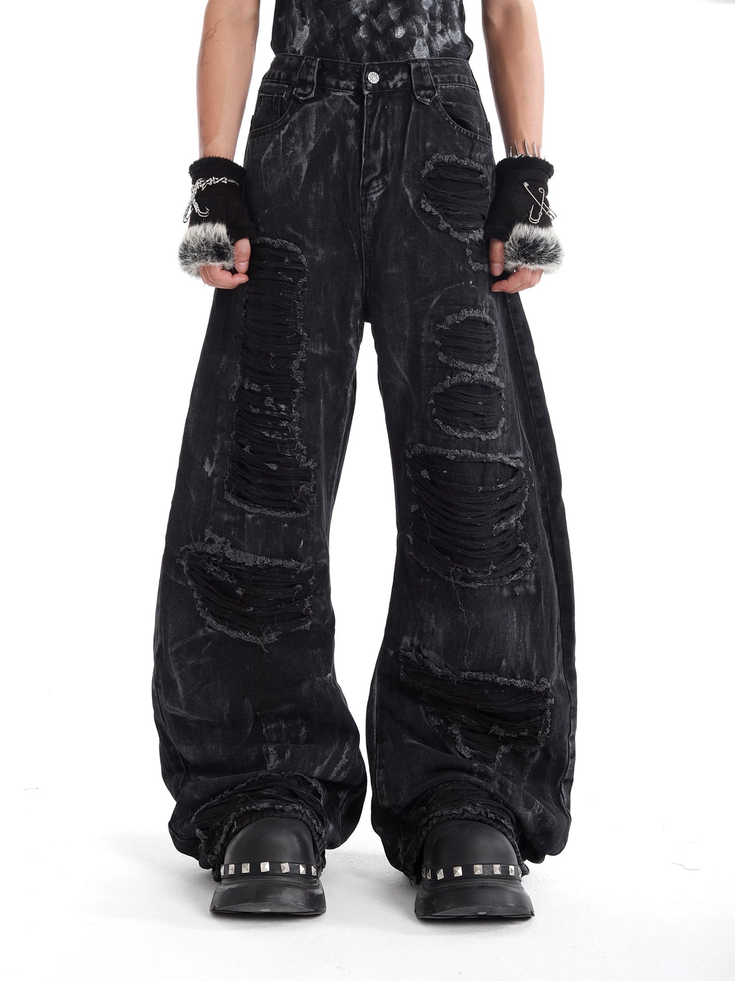 Ashveil Destroyed Balloon Jeans