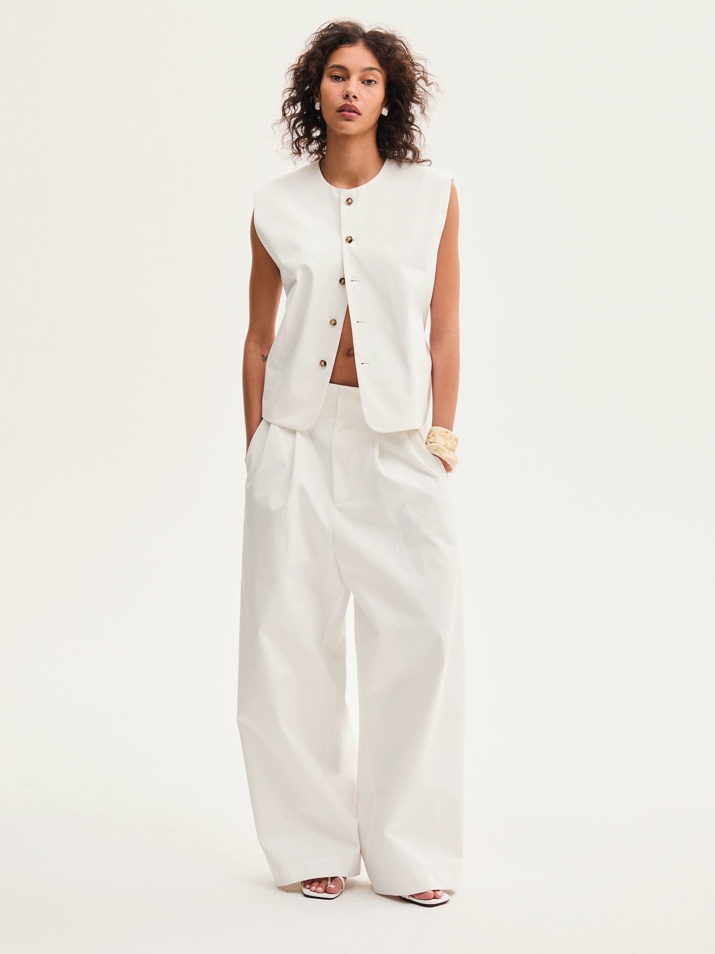 IvoryPlane Minimal Button Vest