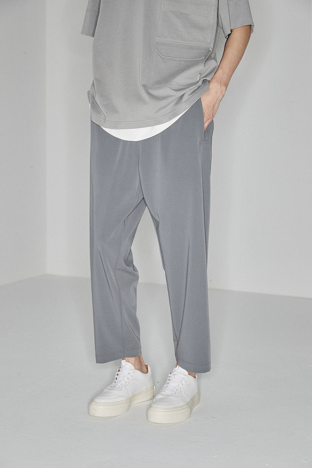 Side Seam-Free Elastic Waist Cropped Pants