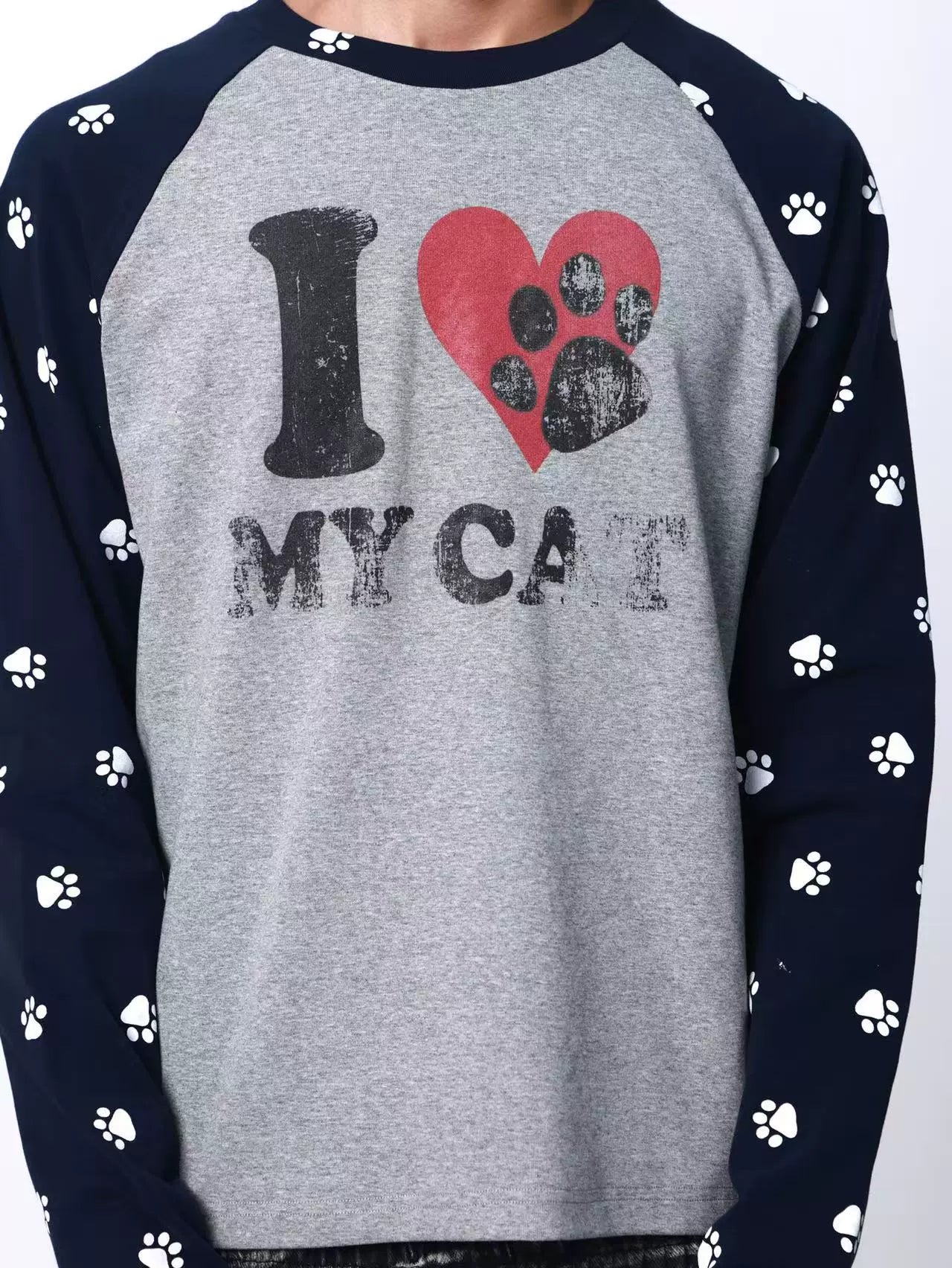Pawprint Heart Cat Lover Raglan Longsleeve