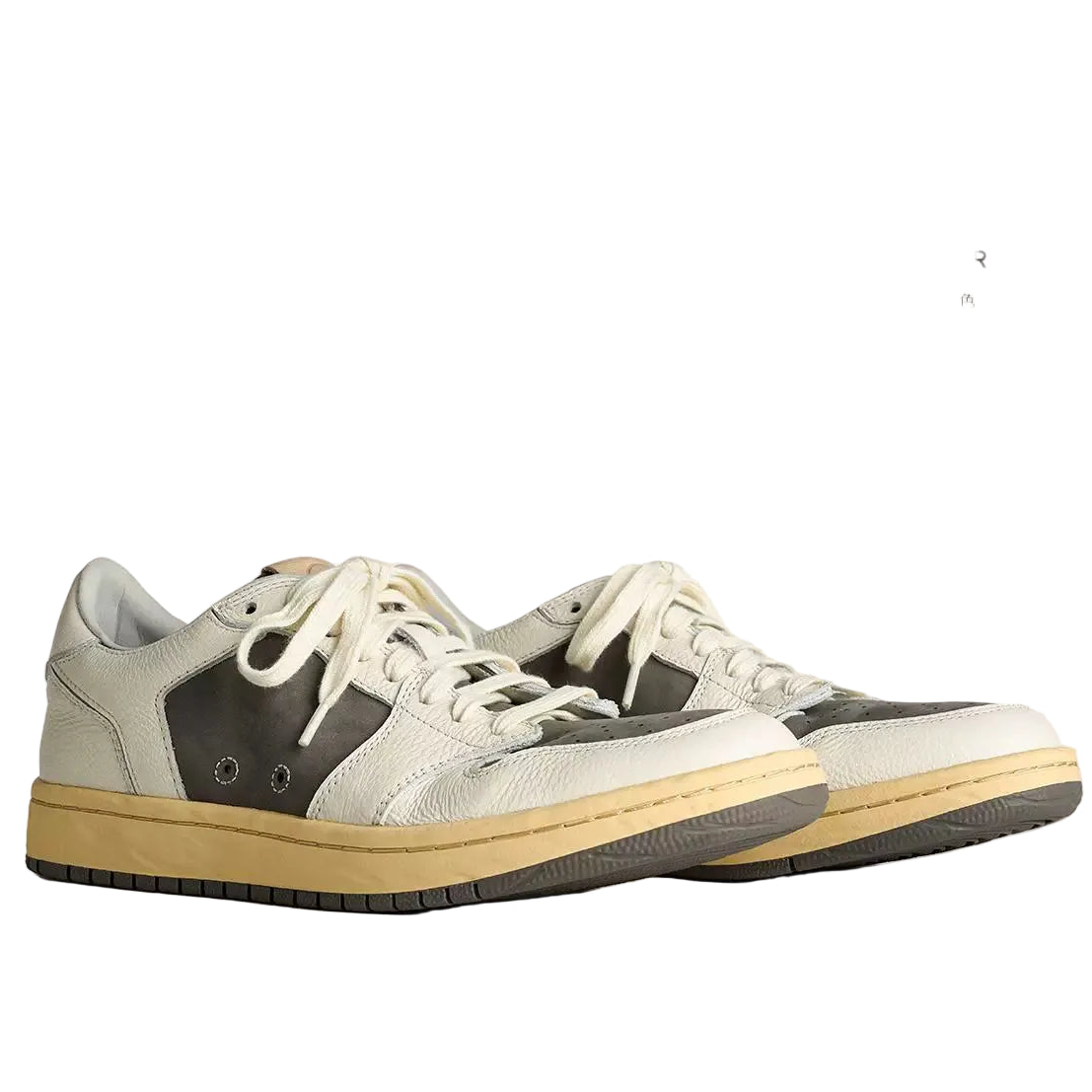 Vintage Court Cowhide Leather Sneakers