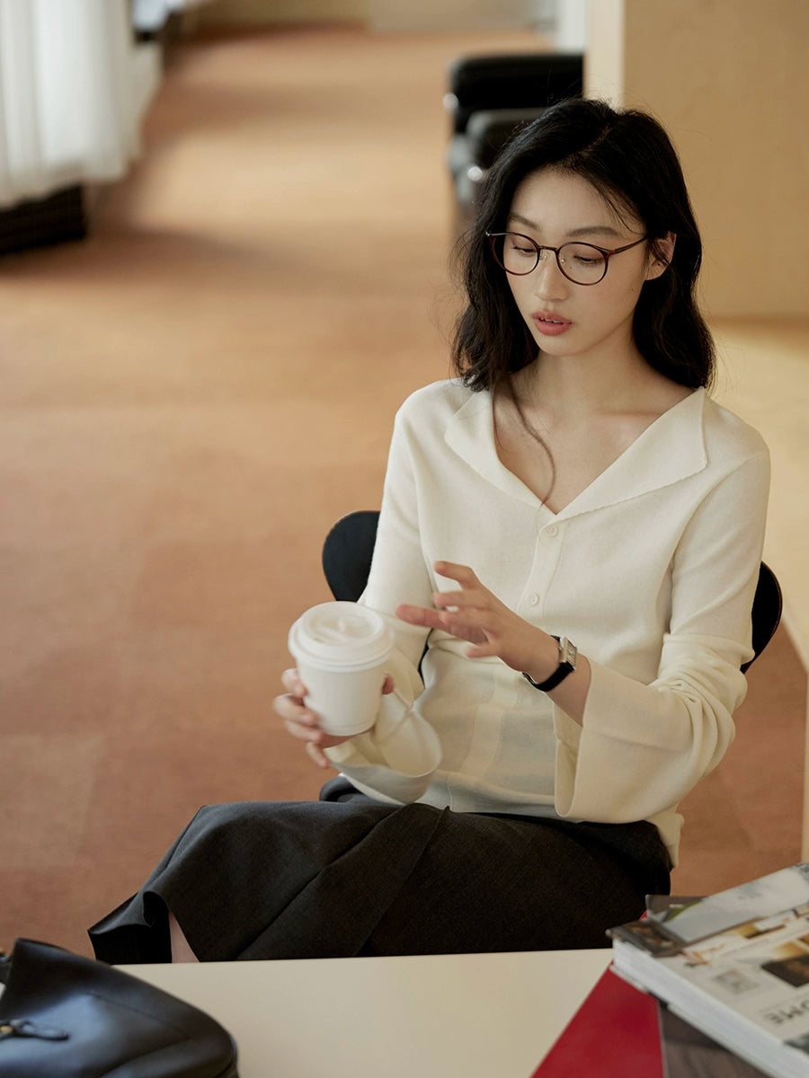 Collar V-neck Knitted Sweater
