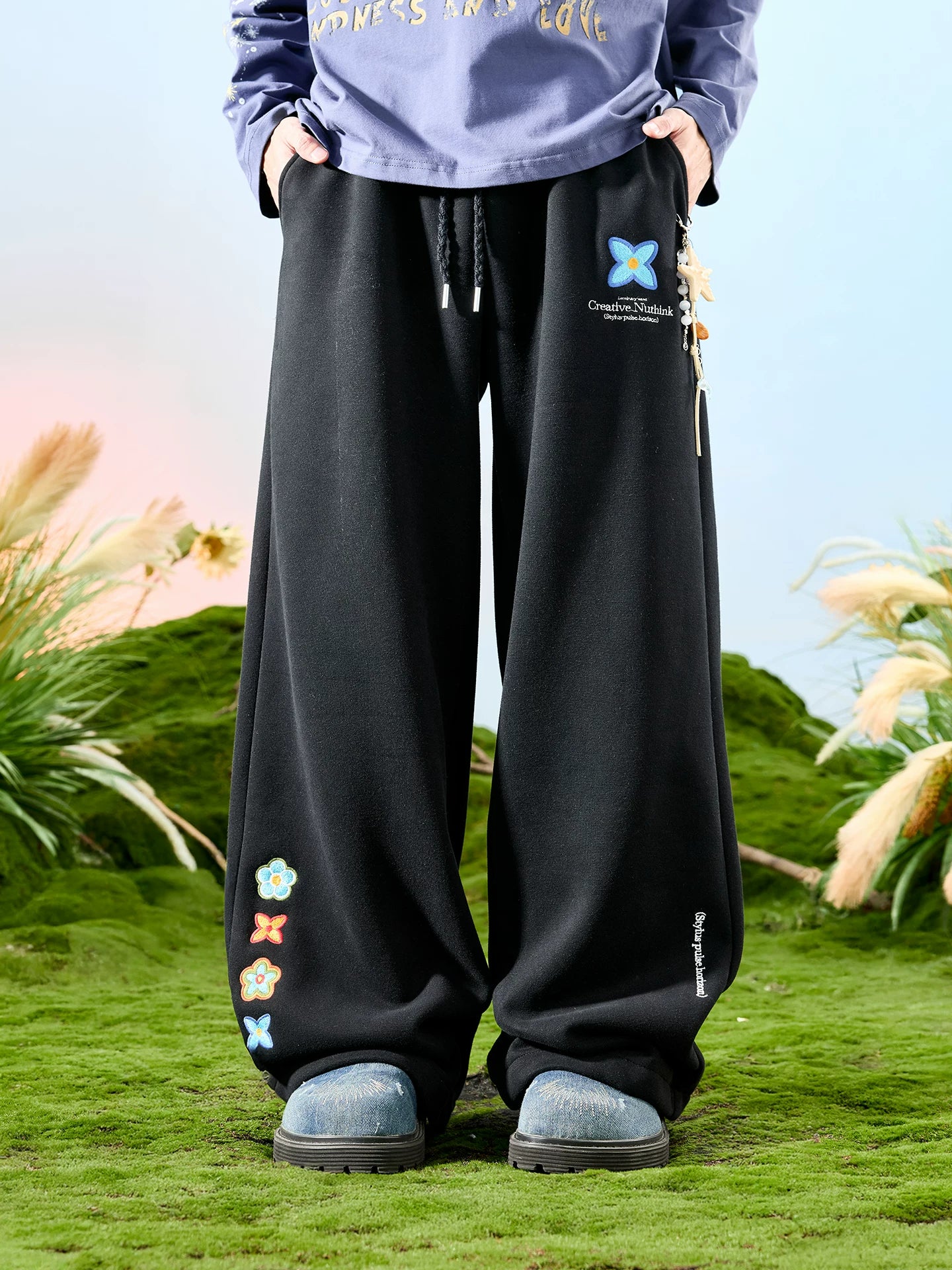 Embroidered Floral Drawstring Wide-Leg Sweatpants