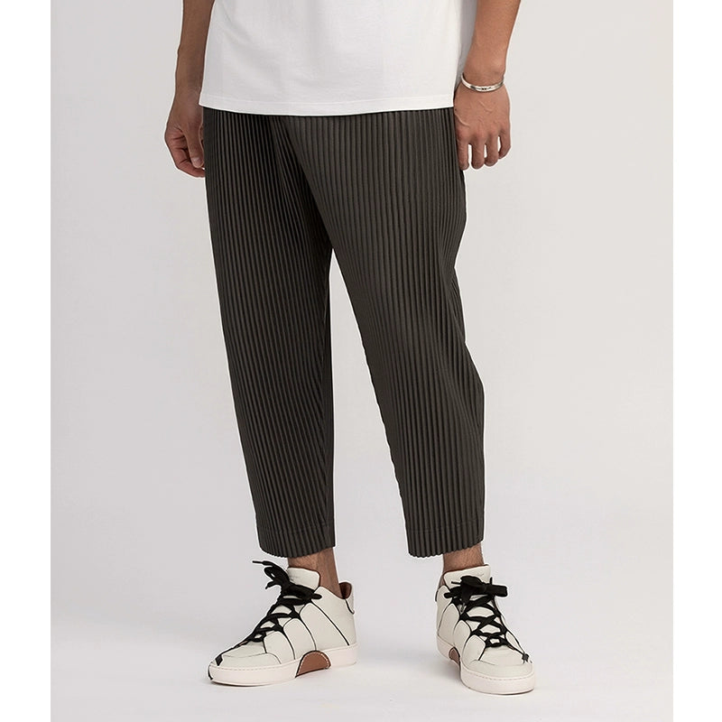 Pleated Cropped Pants