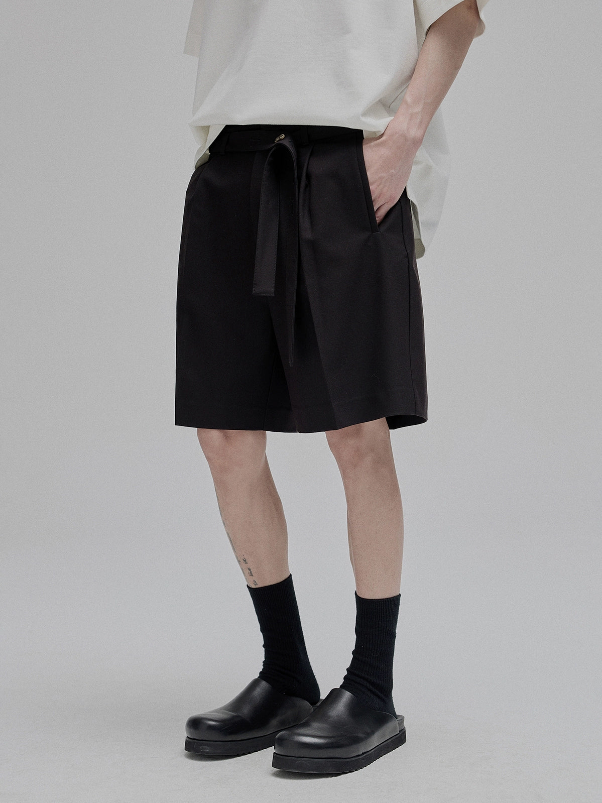 Draped Drawstring Mid-Length Shorts