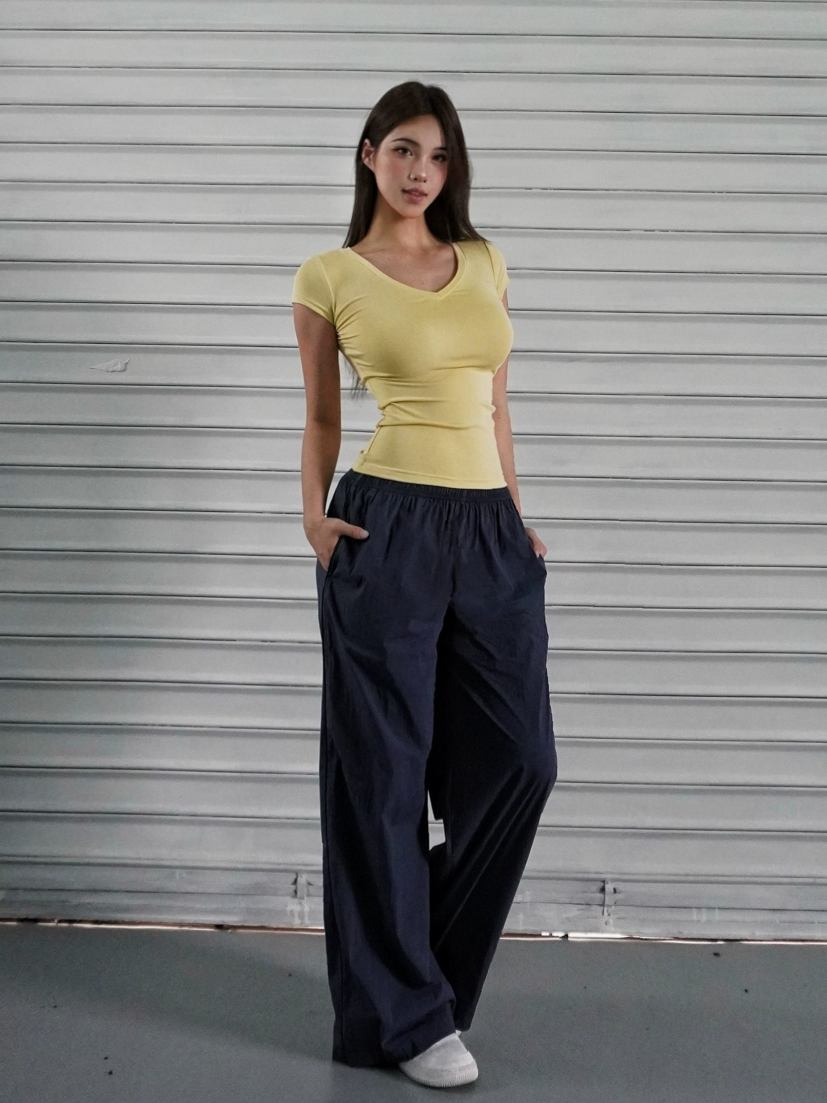 Low-Rise Wide-Leg Athletic Cargo Pants