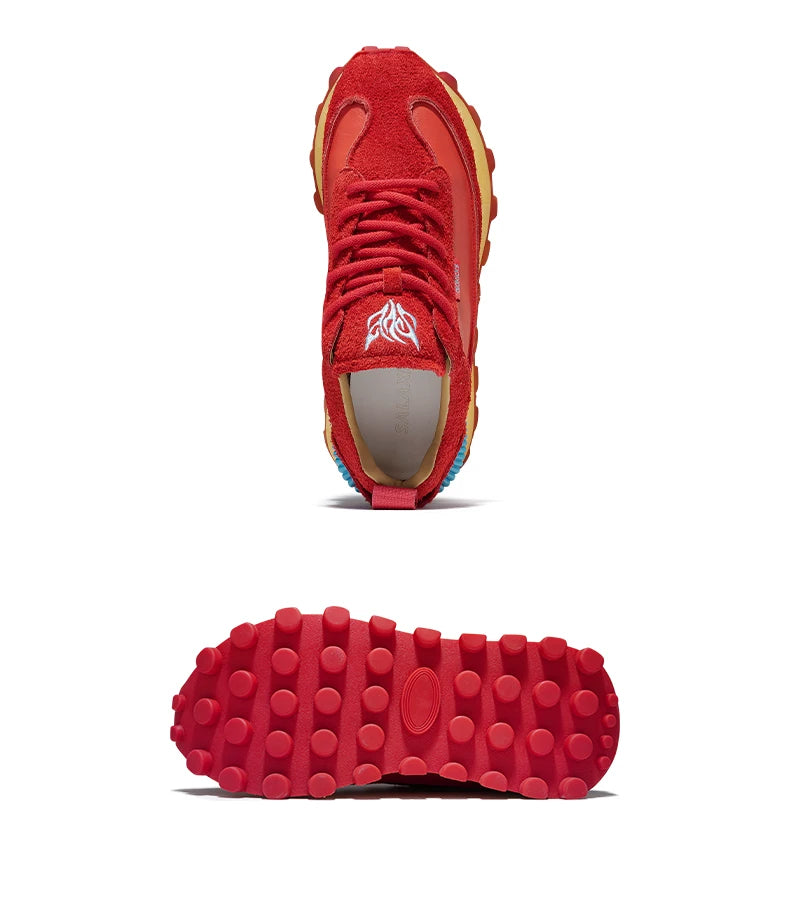 Retro Trail Fusion Sneakers