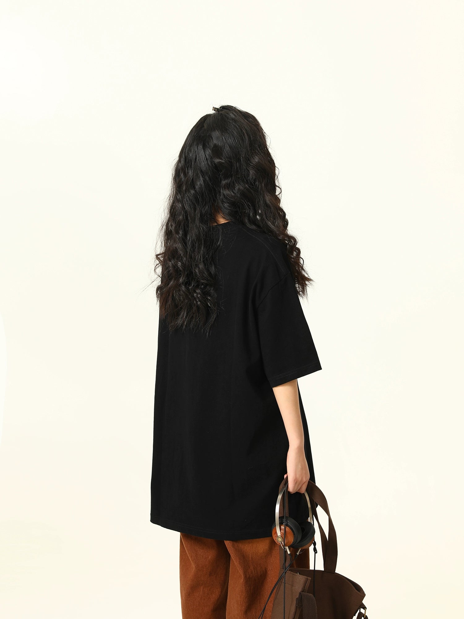 Oversized Artistic Face Print Tee