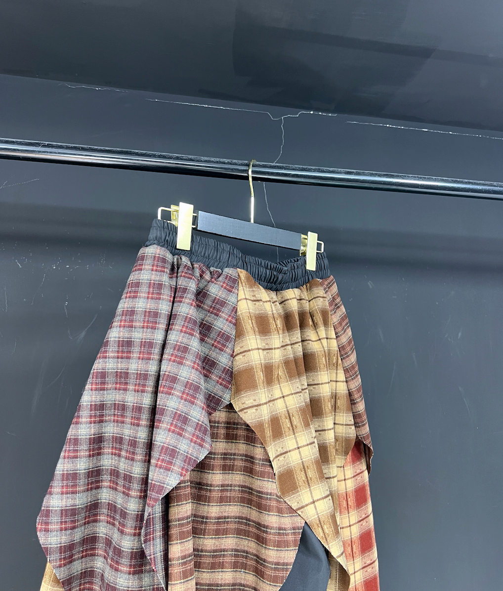 Harvest Patch Plaid Drape Pants