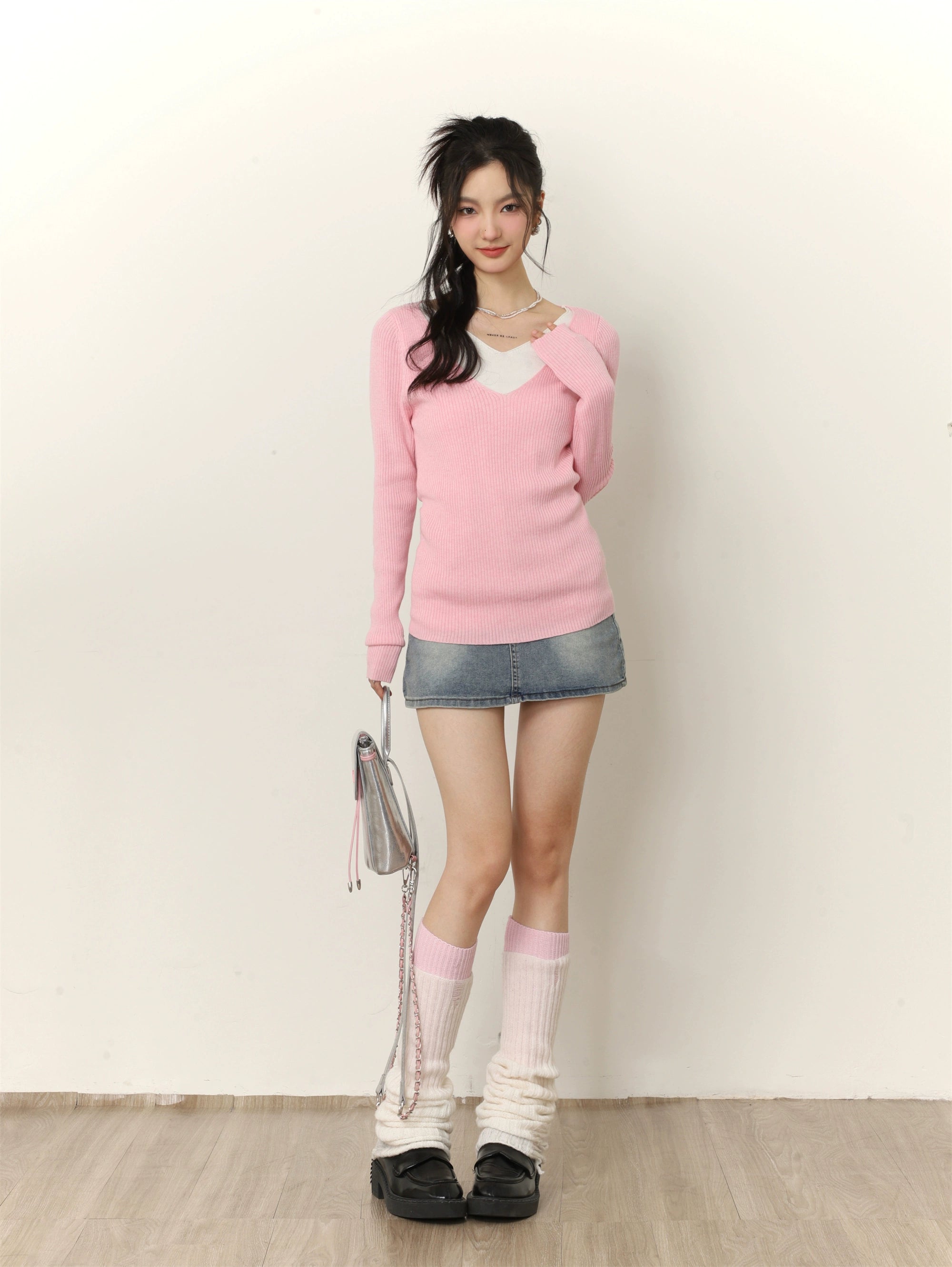 V-neck Long Sleeve Knit Sweater