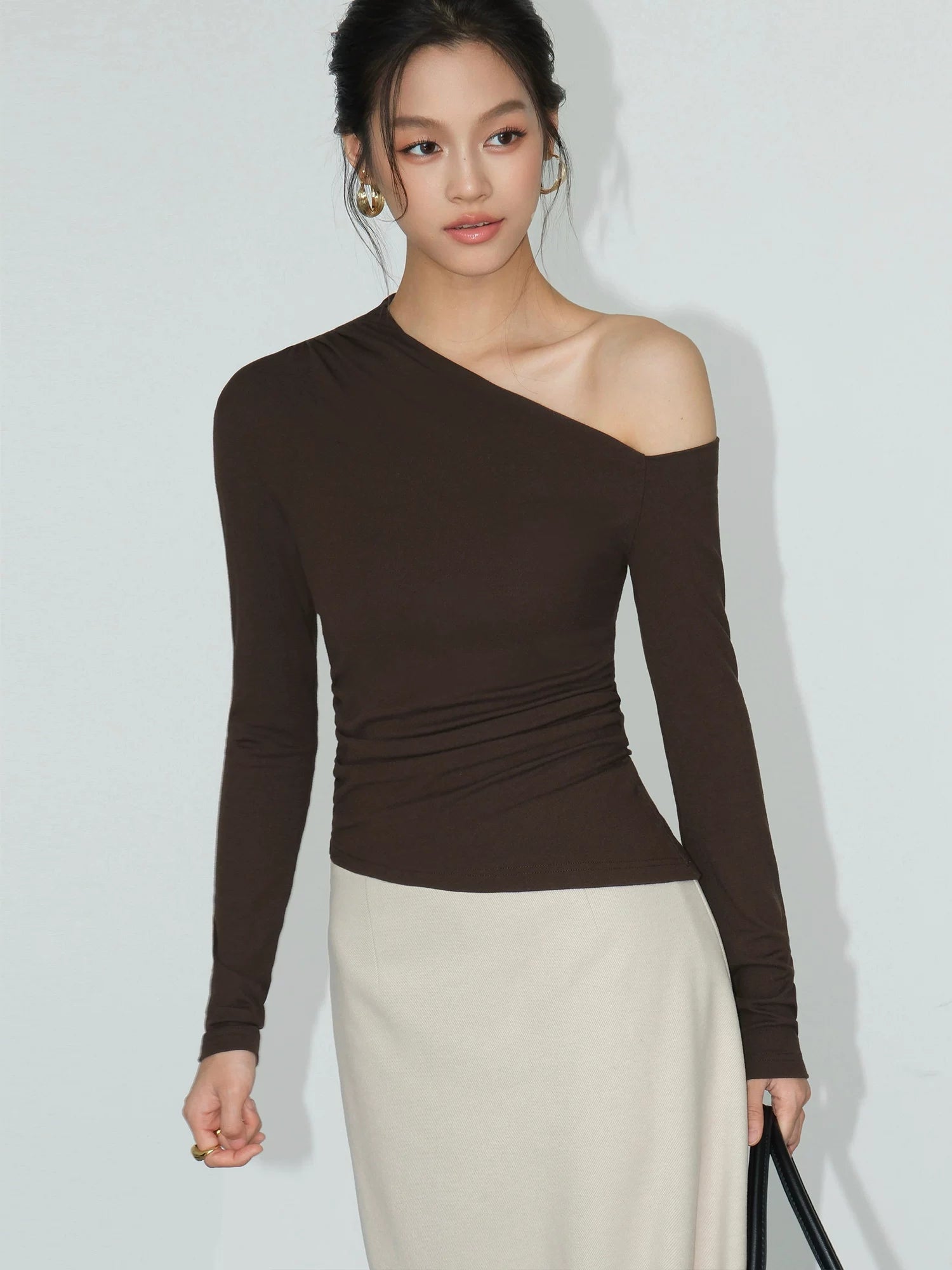 Slope One‑Shoulder Ruched Top