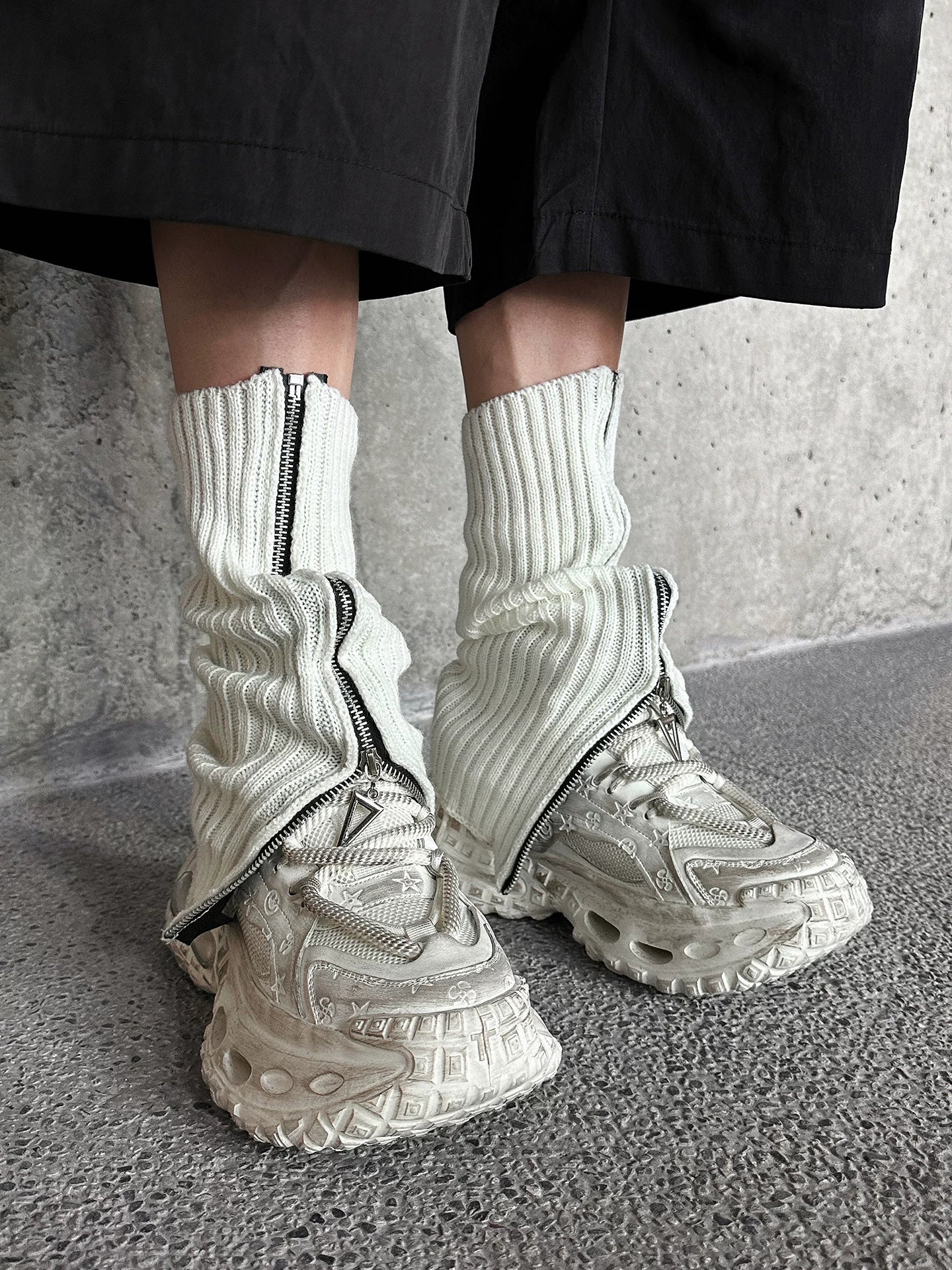Aether Husk Zip-Shell Sneaker Gaiters