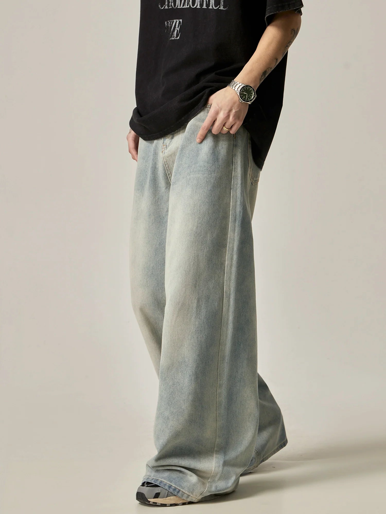 Ultra-Wide Leg Bleached Denim Jeans