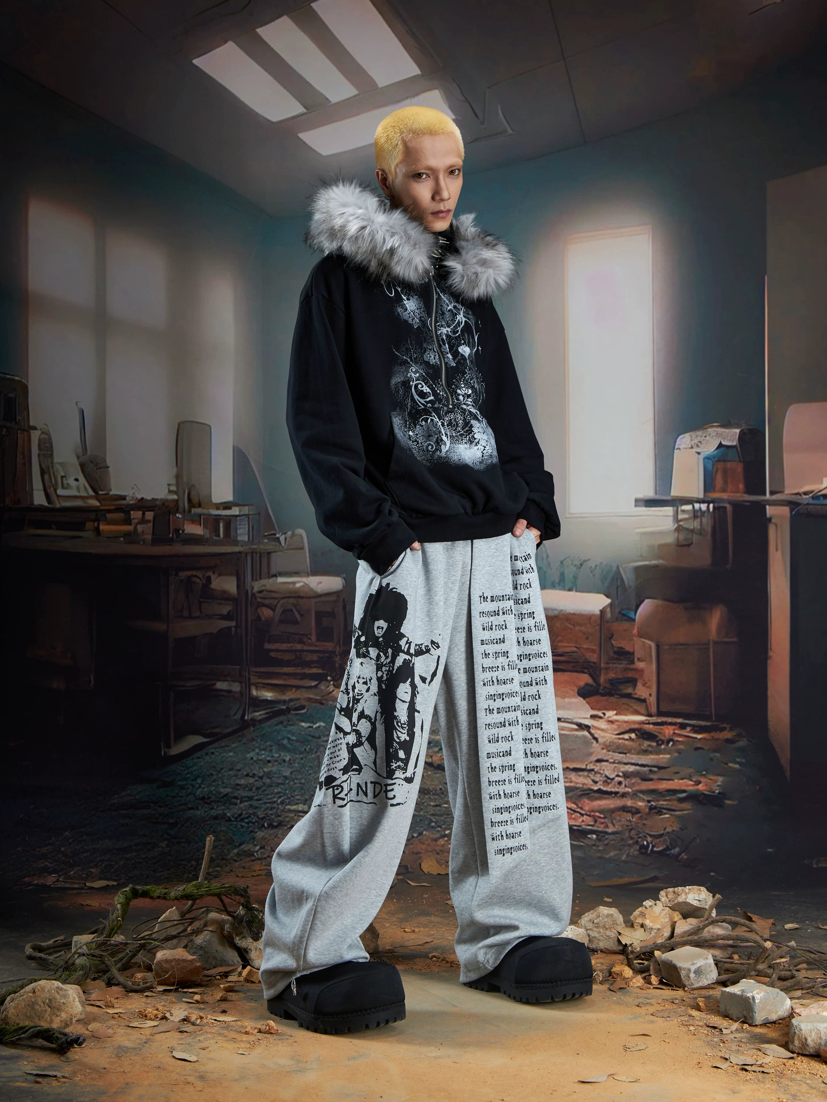 Manifest Verse Draped Panel Joggers